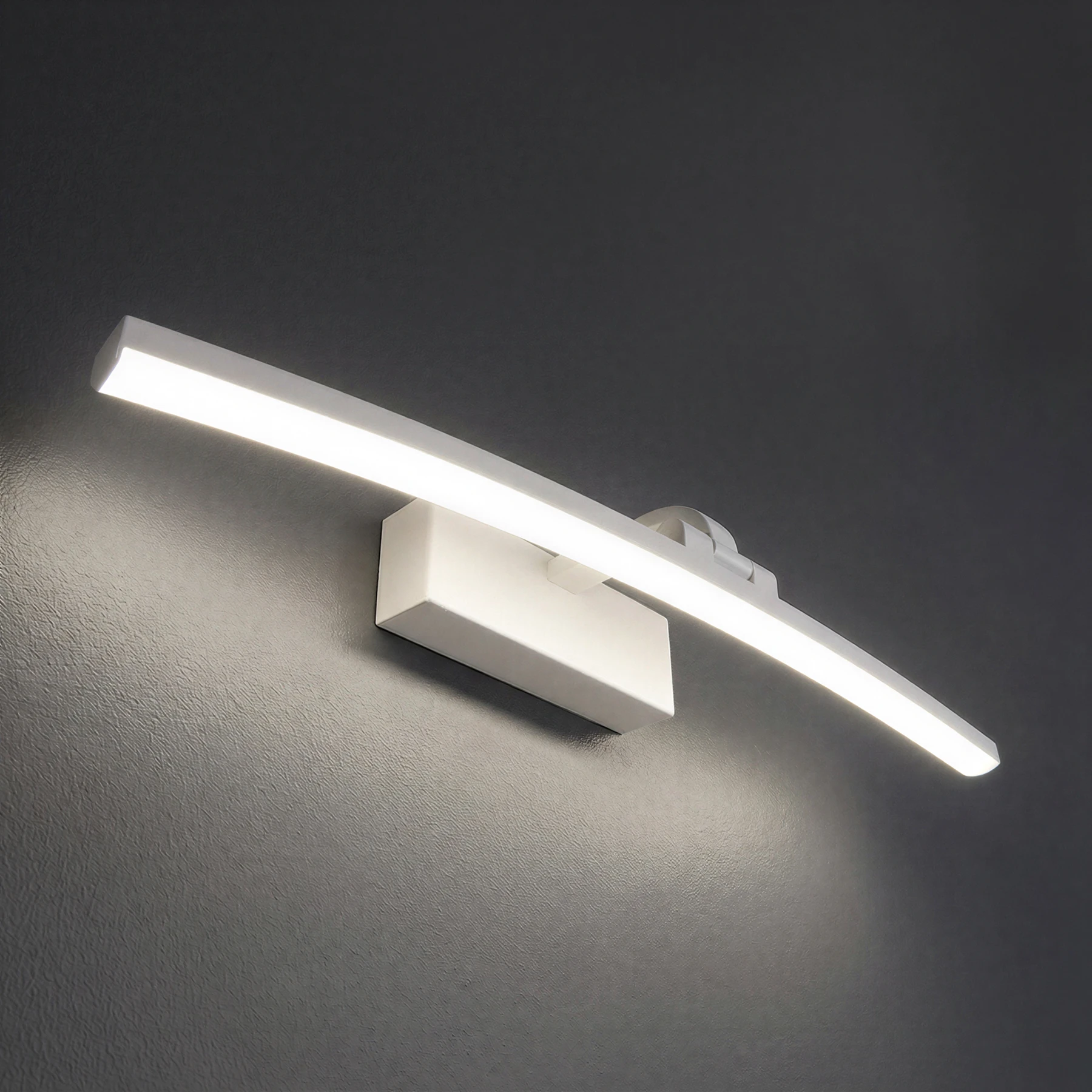 230V LED - Spiegelleuchte in weiß - Lichtfarbe: Neutralweiß - 8W - 40cm