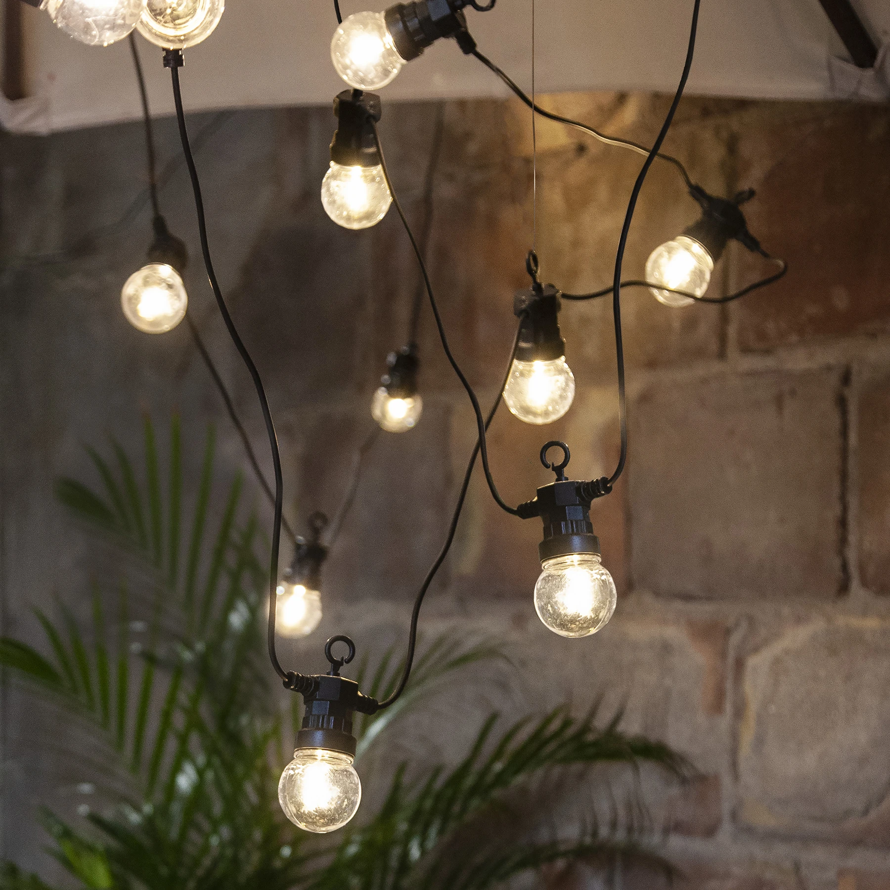 Circus Small - Lichterkette für außen - 8,55 m - 20 LEDs - Netzbetrieb - Warmweiß