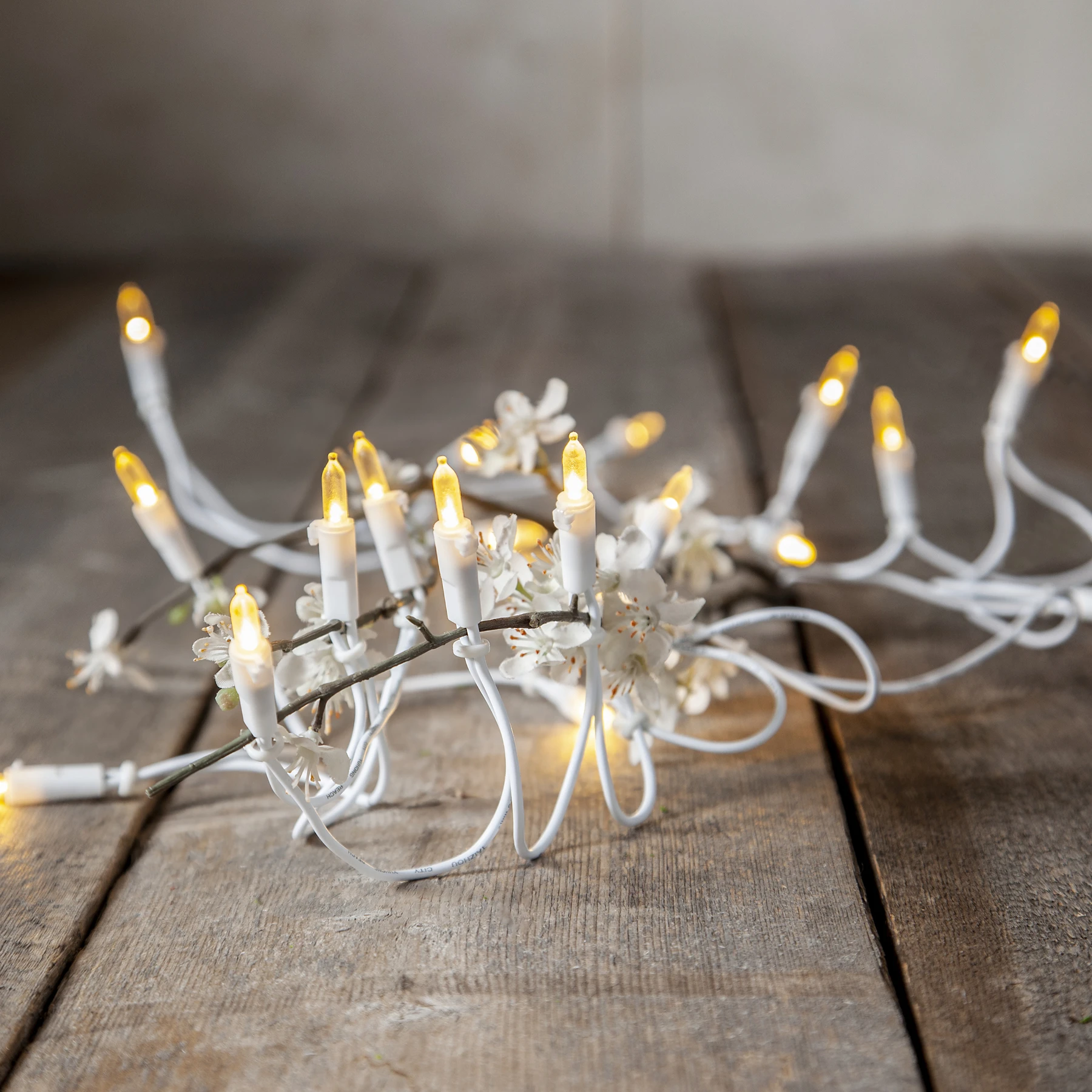 P-LED - Baumlichterkette für innen - 2,85 m - 20 LEDs - Netzbetrieb - Warmweiß