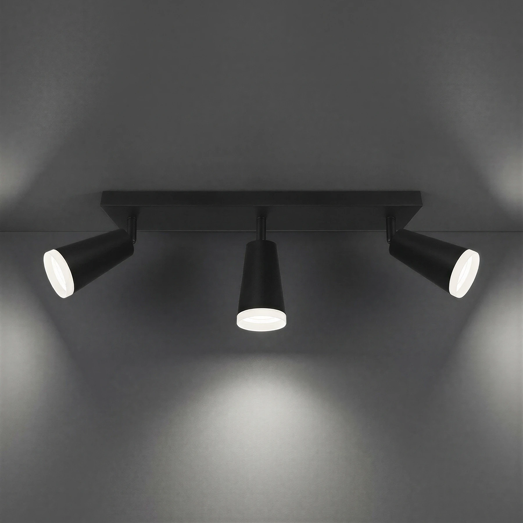 SANA 3 - Decken Spotleuchte in schwarz - Lichtfarbe: individuell wählbar