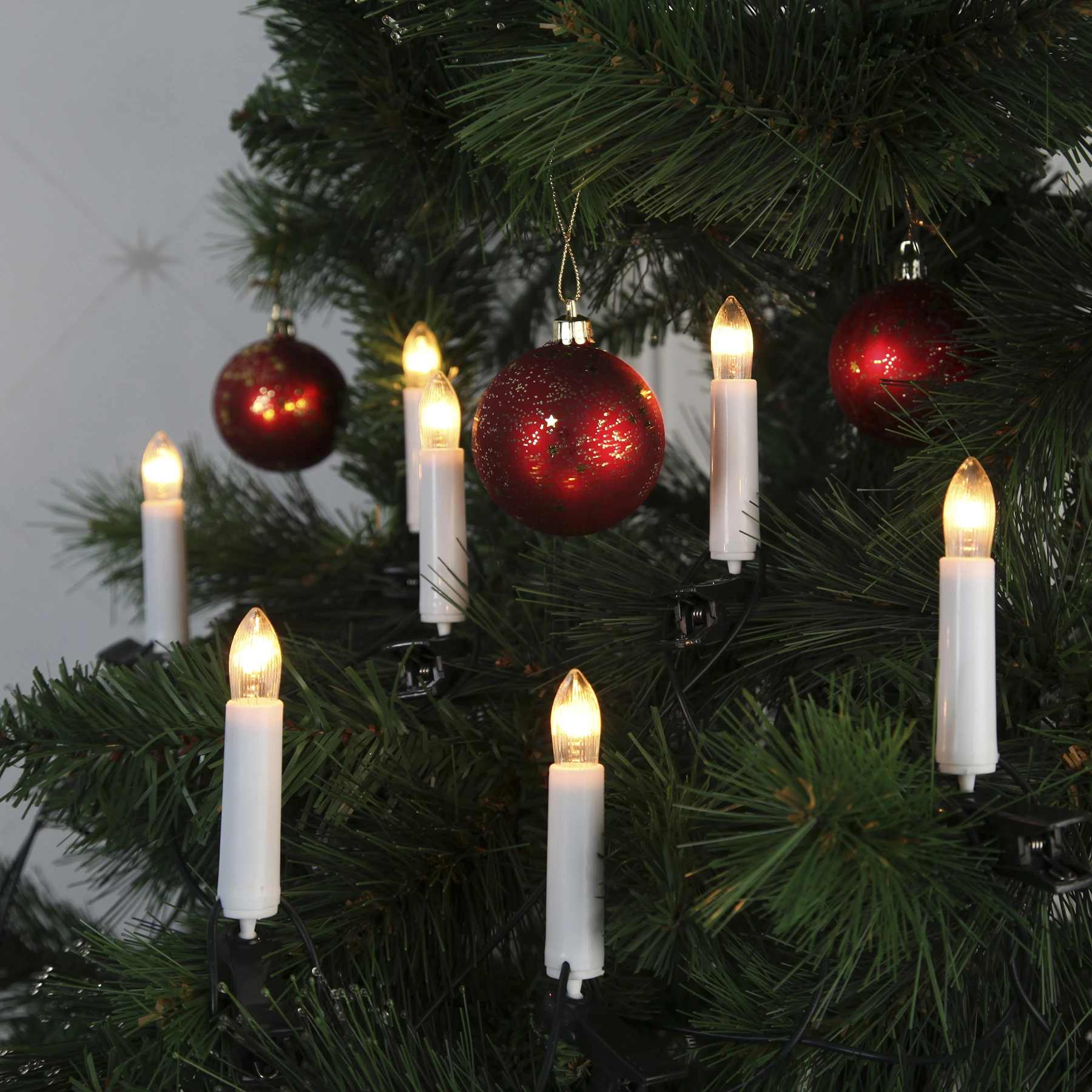 Signe - Baumlichterkette für innen - 12 m - 25 LEDs - Netzbetrieb - Weiß