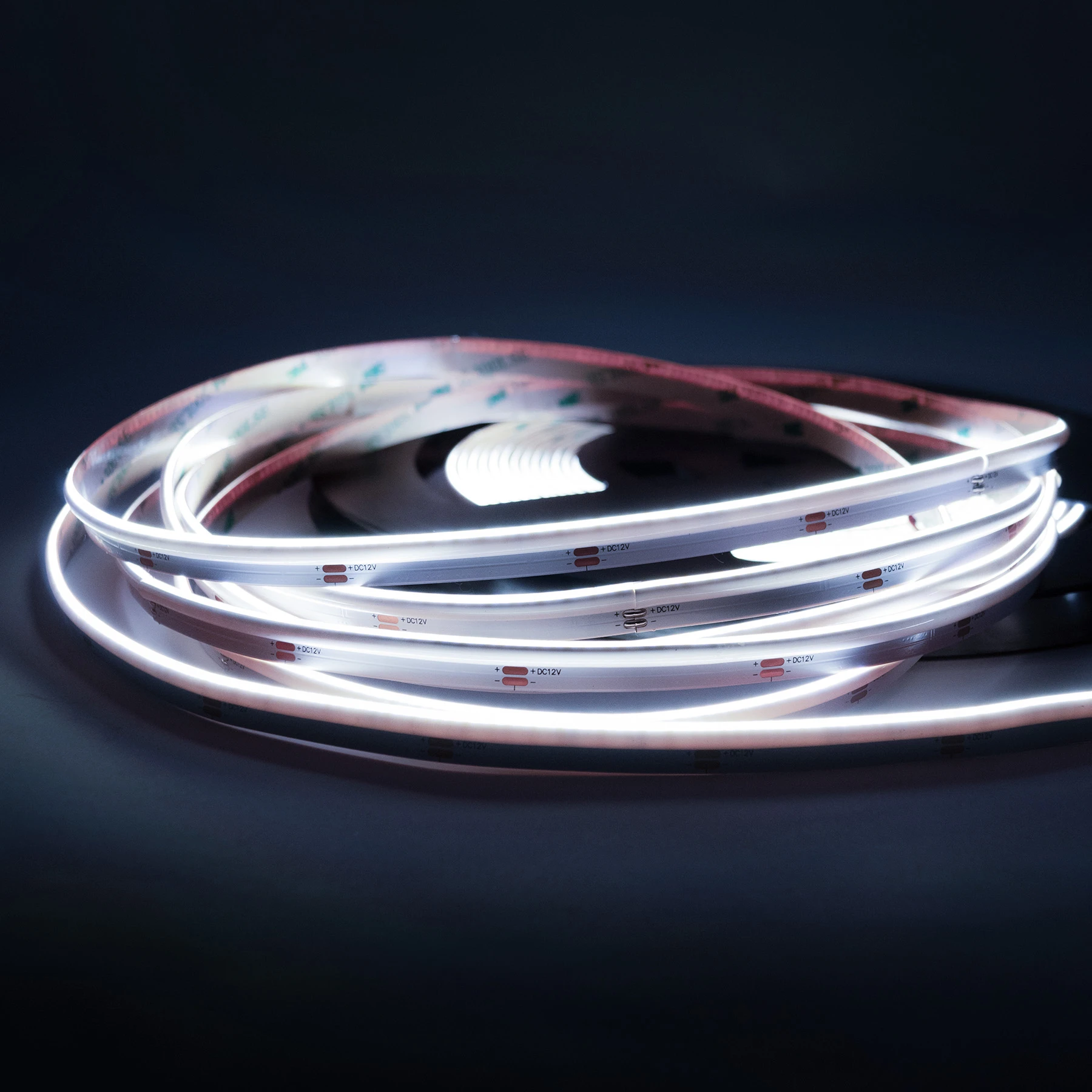 12V COB LED Streifen - weiß  - seitlich abstrahlend - alle 5cm teilbar - 5cm - 20 LED Chips - 0,6 Watt - 15 Lumen - ohne Eingangskabel - Löten erforderlich