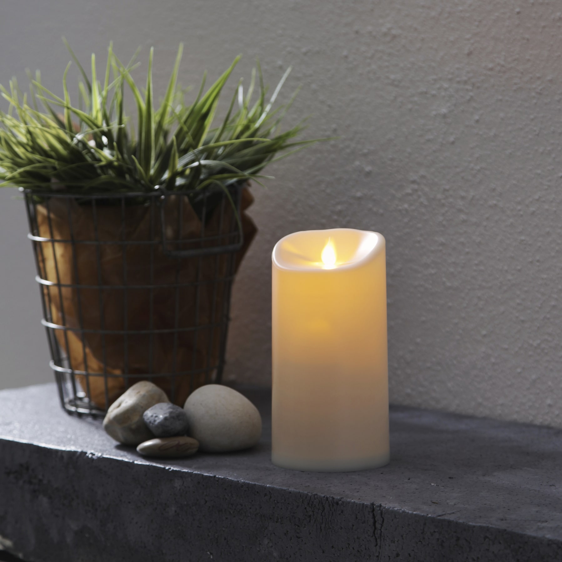 Twinkle - Kerze für außen - Elfenbein - Höhe: 15 cm - Batteriebetrieb - Timer - flackernd
