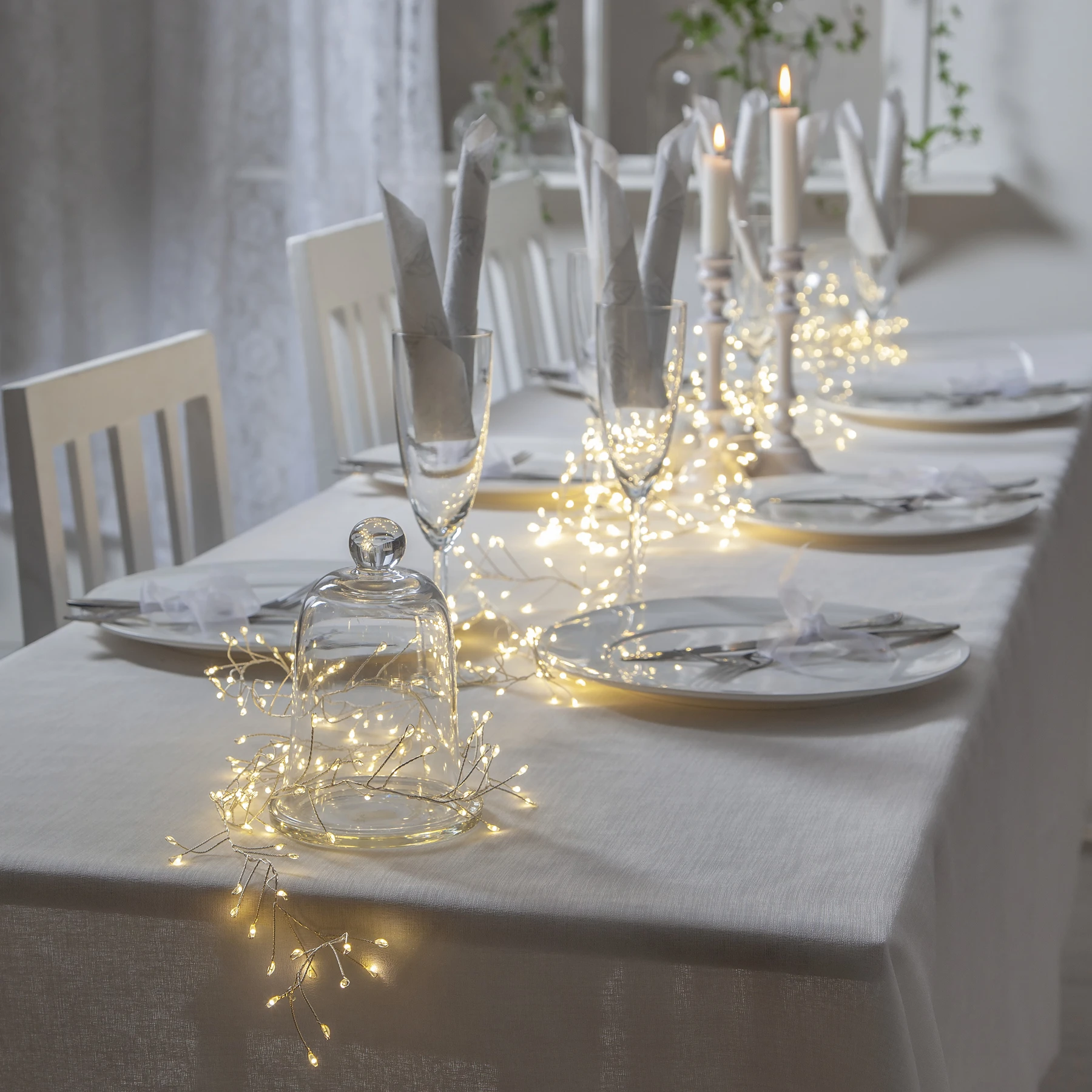 Dew Drop - Deko Lichterkette für innen - 7,2 m - 720 LEDs - Netzbetrieb - Neutralweiß