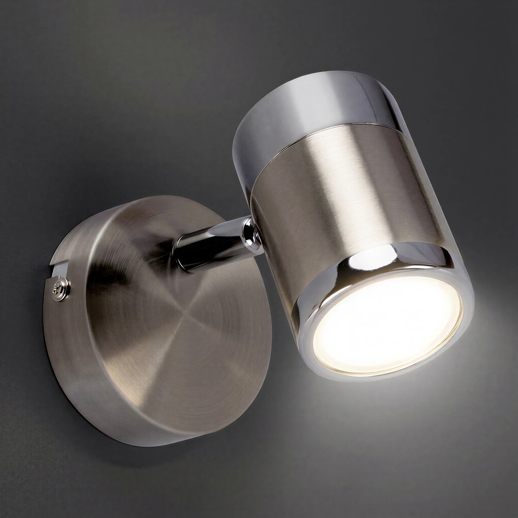 OLAF 1 - Decken Spotleuchte in chrom/mattchrom - max 35W - Lichtfarbe: neutralweiß