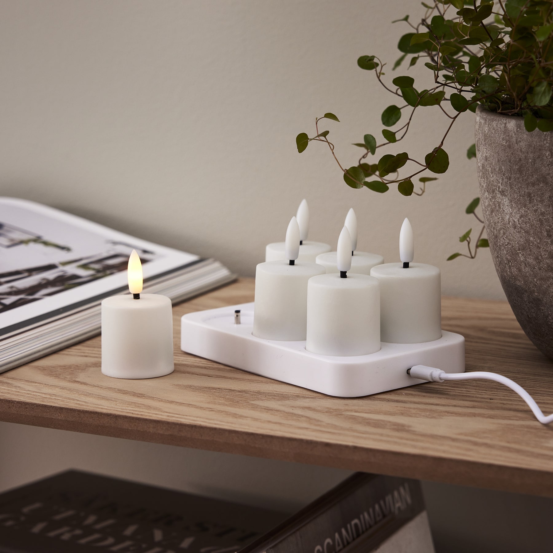 Flamme - Kerzen Set für innen - Weiß - Höhe: 8,5 cm - Akkubetrieb - sanft flackernd