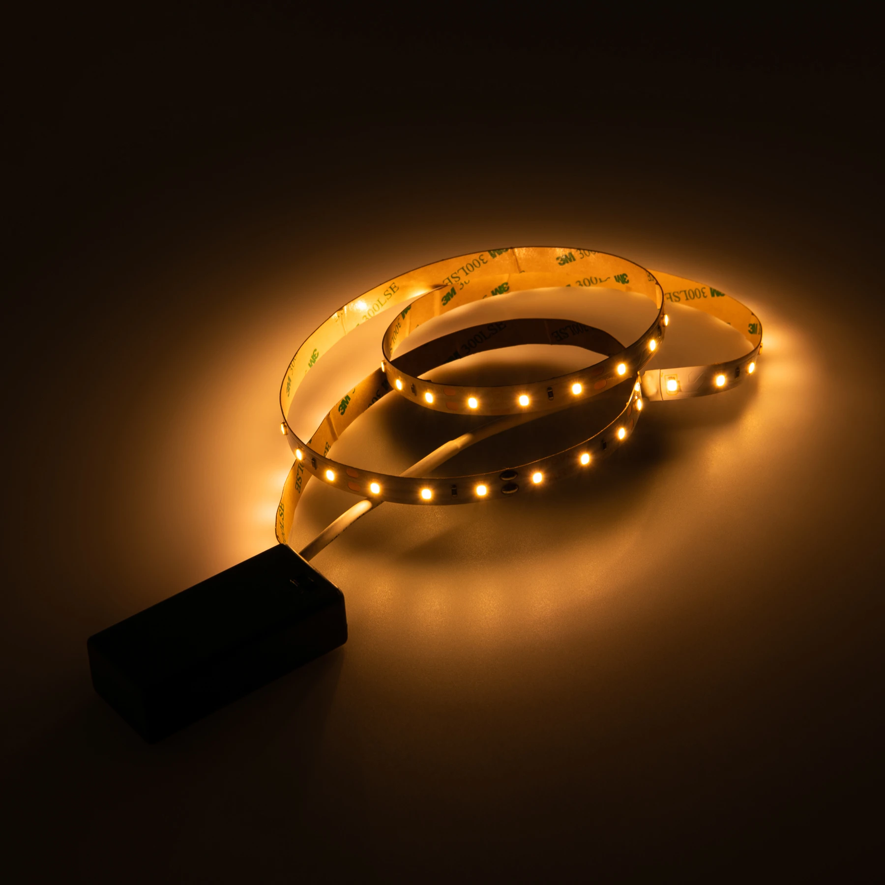 Batteriebetriebenes LED Streifen Set, Lichtfarbe Warmweiß, 9V Block