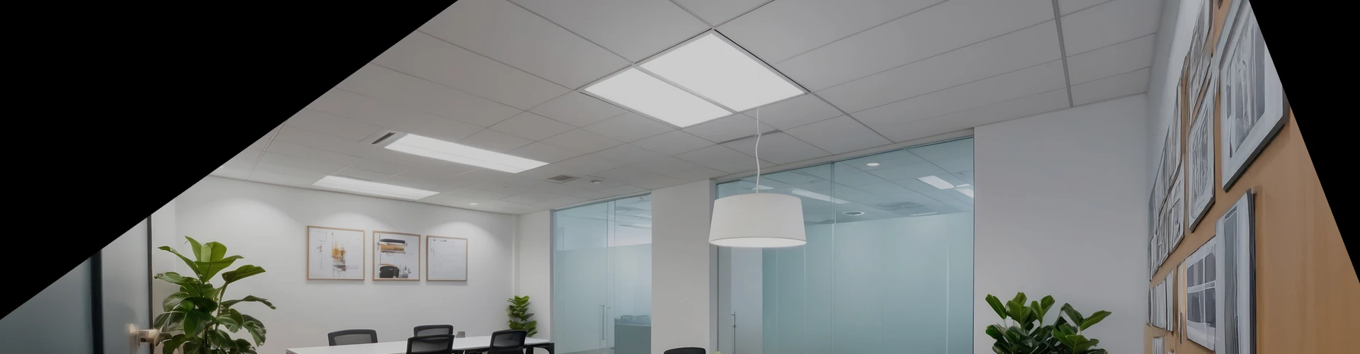 Header-LED-Panels-DESK