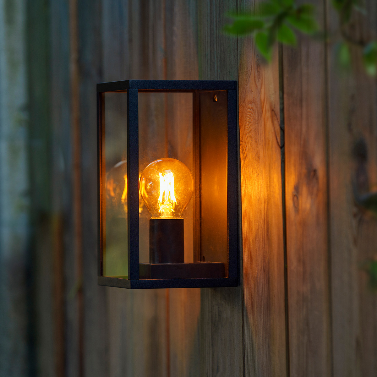12V Filament Wandleuchte - 3,5W - Lichtfarbe: extra warmweiß - IP44