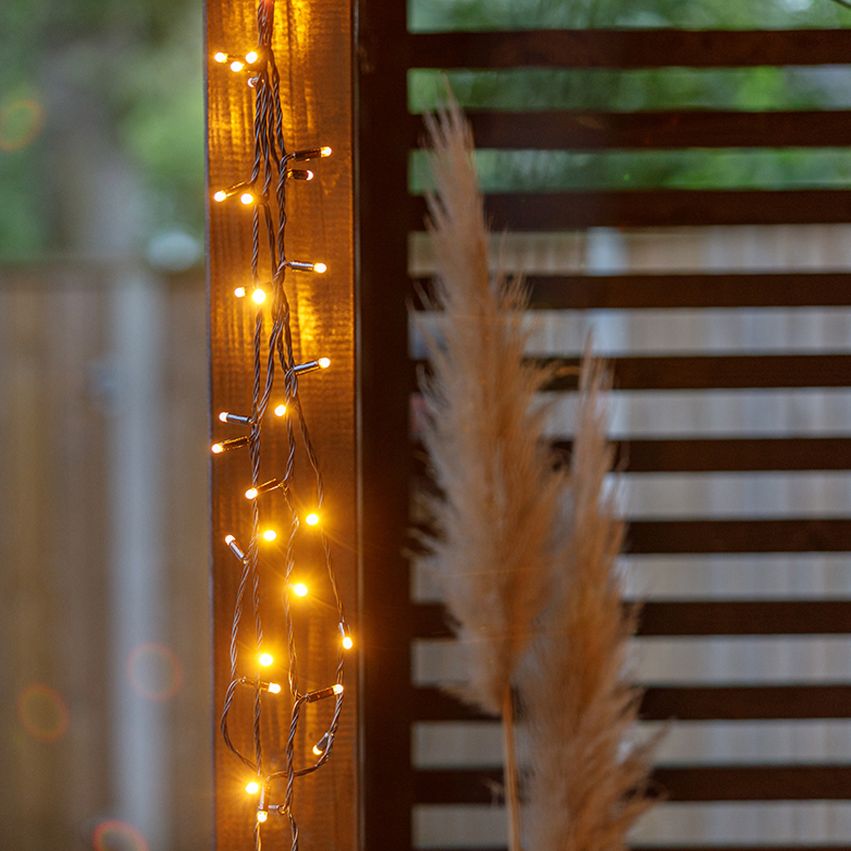 12V Lichterkette - 4,5W - Lichtfarbe: warmweiß - IP44