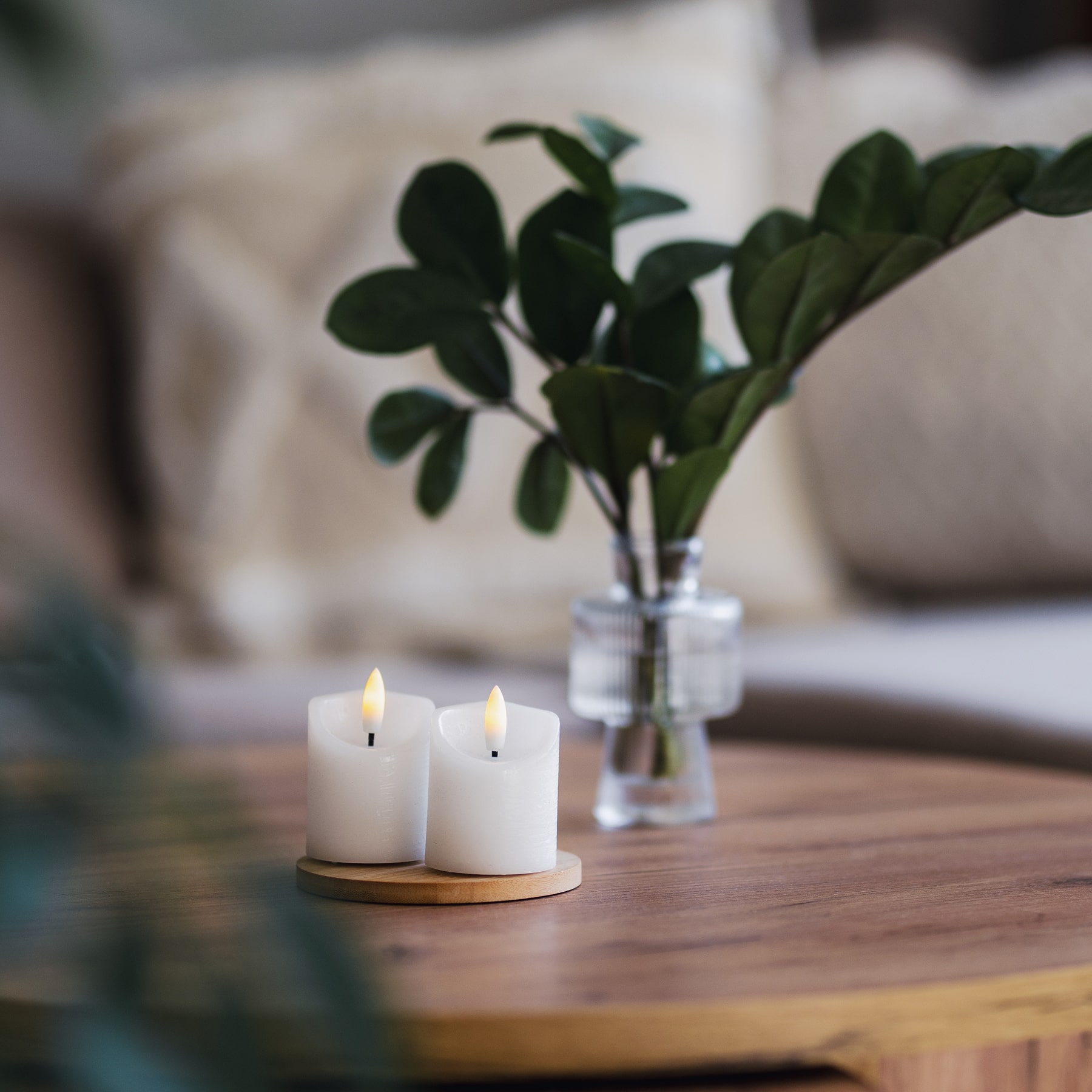 Flamme - Kerzen Set für innen - Weiß - Höhe: 7,5 cm - Batteriebetrieb - Timer - sanft flackernd
