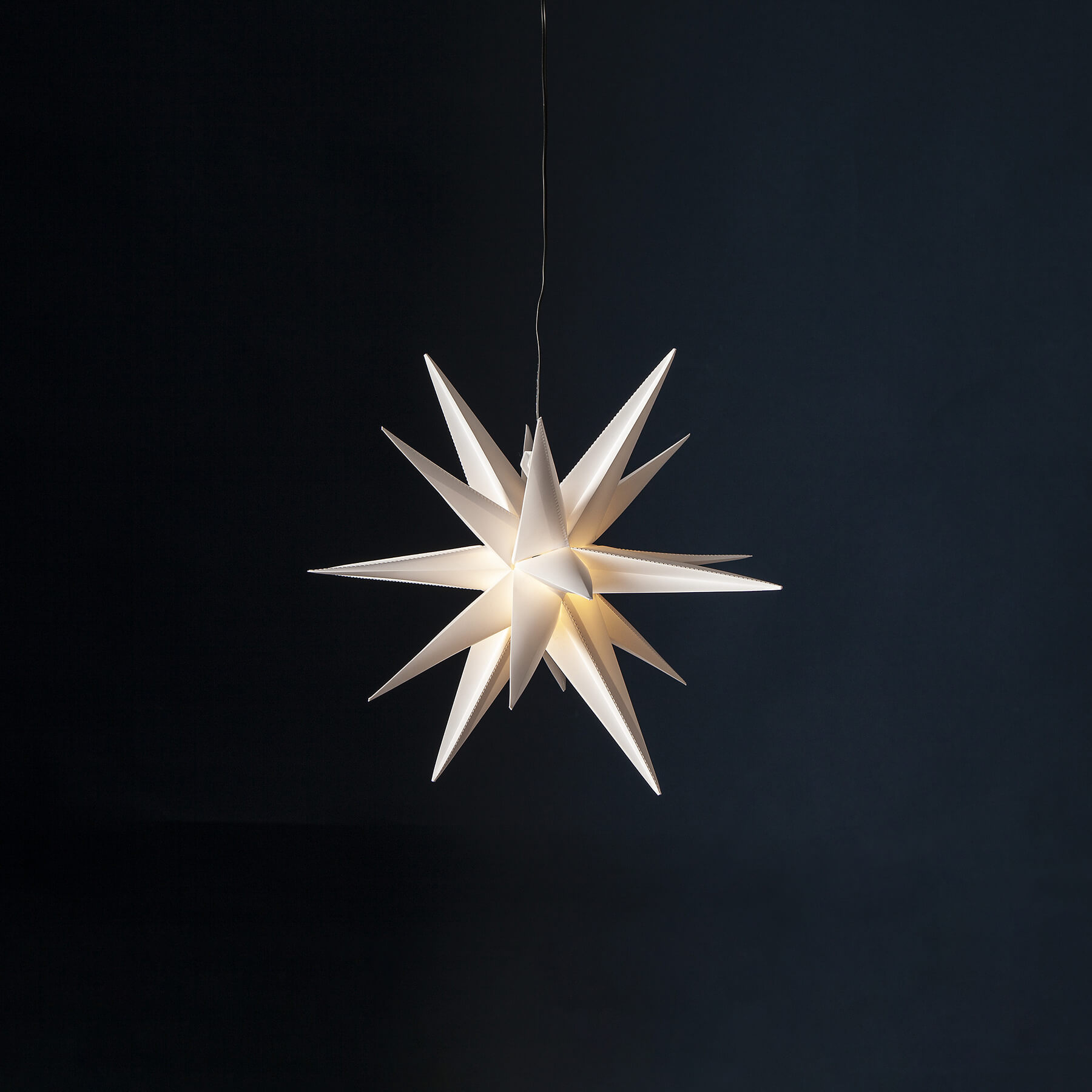 Alice 10 cm in Weiß - Weihnachtsstern für außen - Timer - Batteriebetrieb - Lichtfarbe: Warmweiß