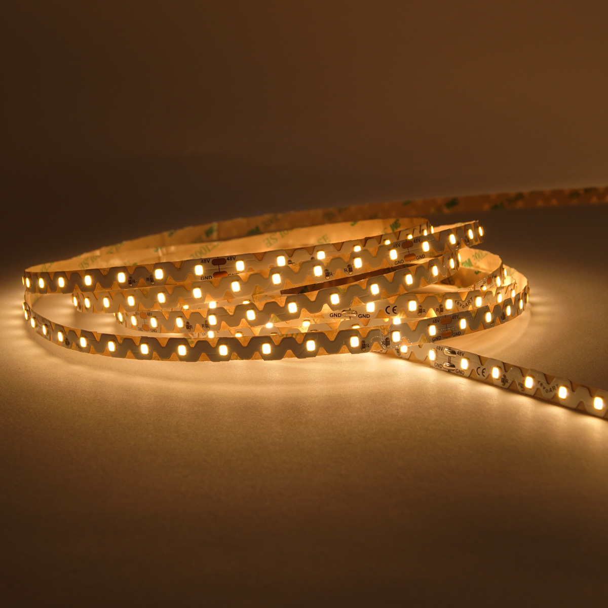 Lichtvouten Set, Blende Gardinenschiene, Stuckprofil mit 48V LED Streifen, Fernbedienung und Netzteil - 2 Meter fortlaufend - Warmweiß 2700K