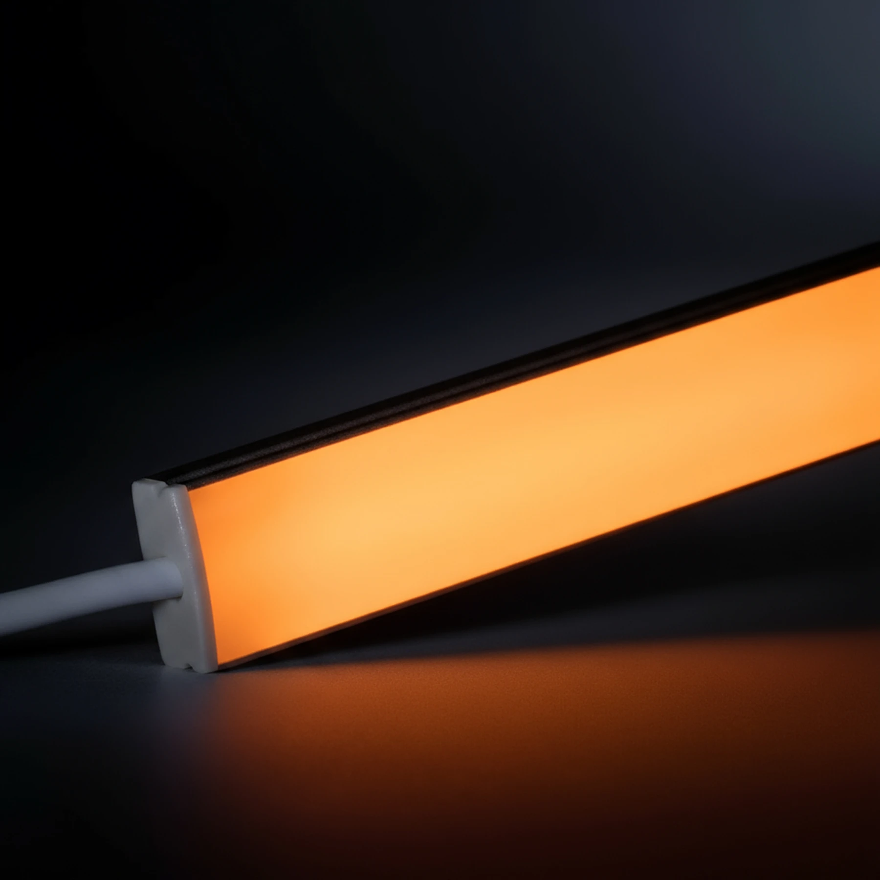 24V Slim-Line Aluminium LED Leiste - Lichtfarbe: gelb - diffuse Abdeckung - bis 3m