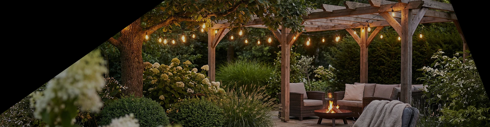 Header-LED-Lichterketten-aussen-Kugel-DESK