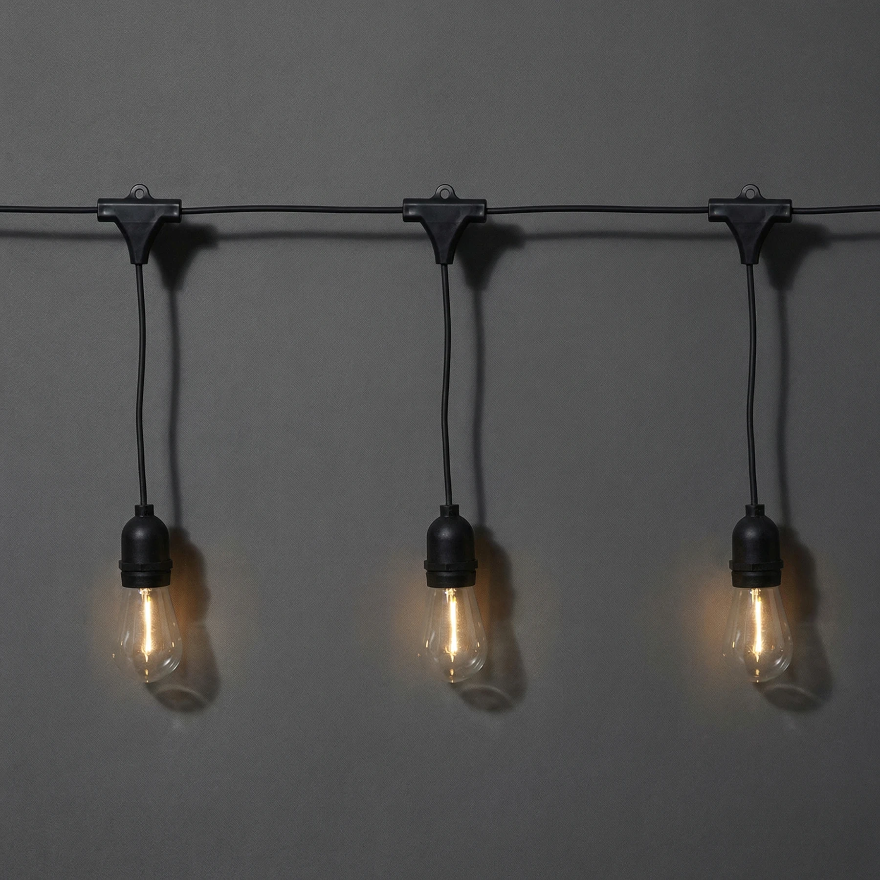String Light - Lichterkette für außen - 3,6 m - 10 LEDs - Netzbetrieb - Warmweiß