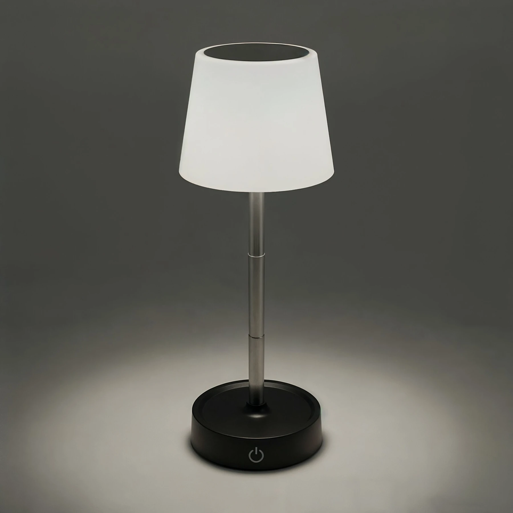 Akku Tischleuchte indoor in schwarz/weiß - Lichtfarbe: neutralweiß