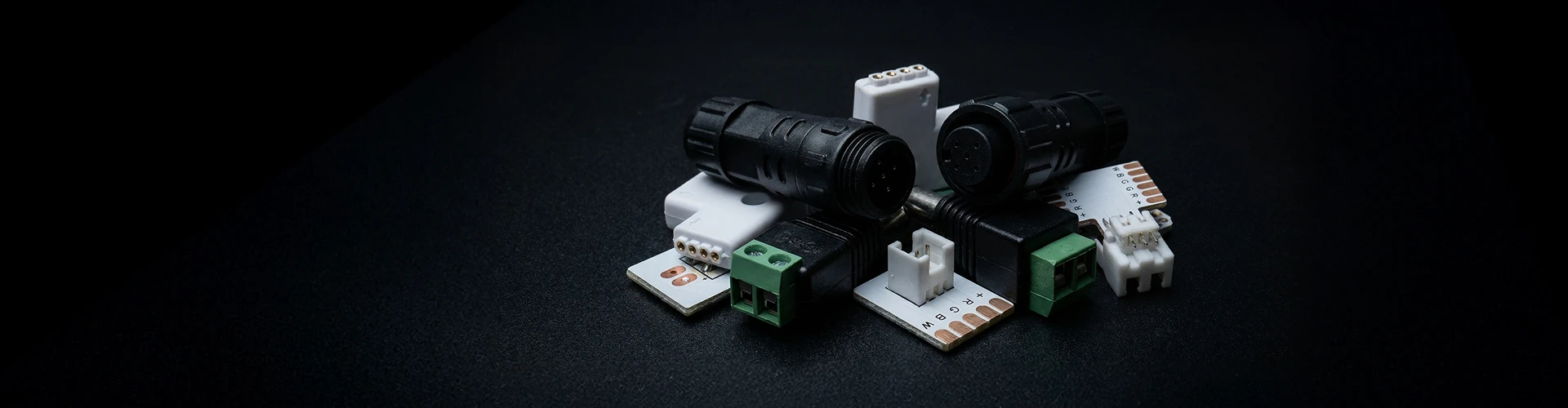Header-Stecker-DESK