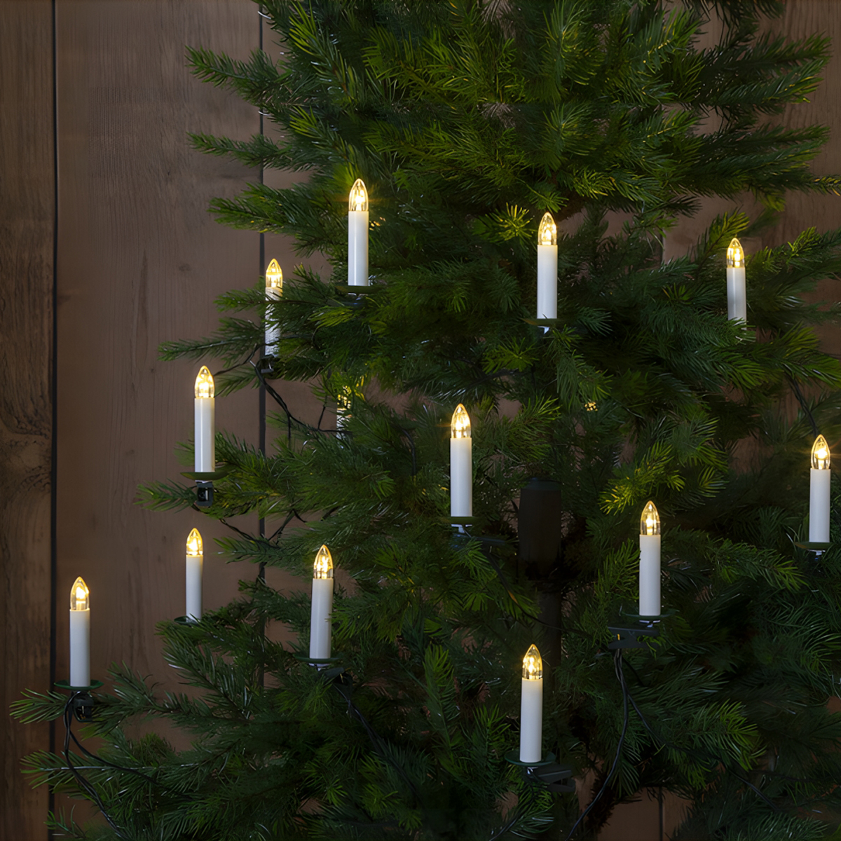 Anders - Baumlichterkette für außen - 7,5 m - 16 LEDs - Netzbetrieb - Warmweiß