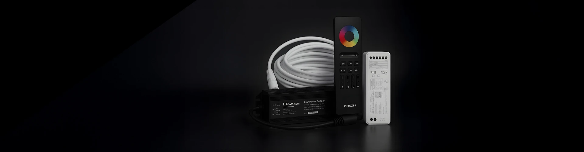 Header-LED-Zubehoer-DESK