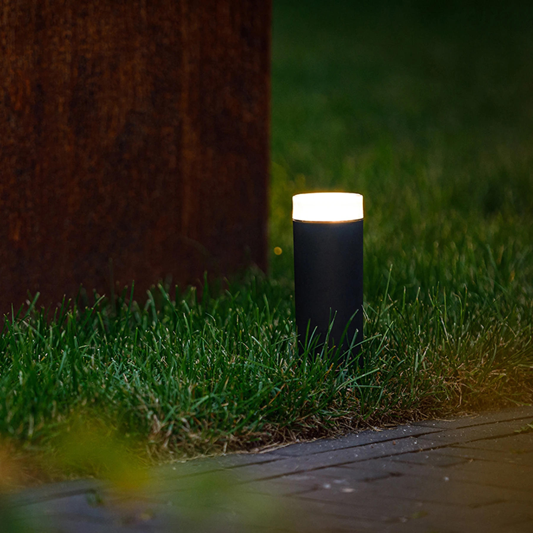 12V Wegeleuchte - 2W - Lichtfarbe: warmweiß - IP44