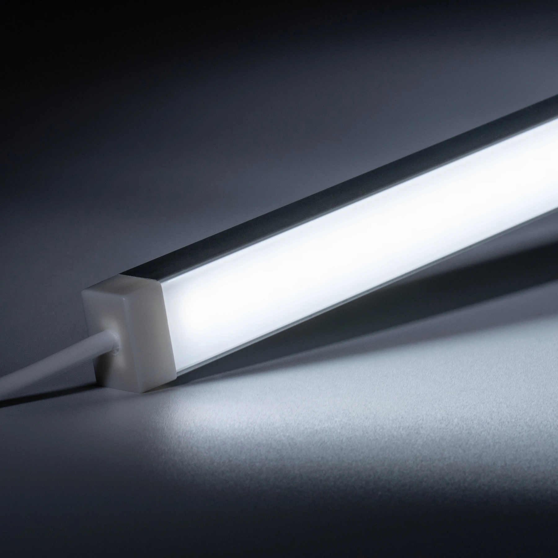 24V wasserfeste Aluminium COB LED Leiste - weiß - diffuse Abdeckung - IP65