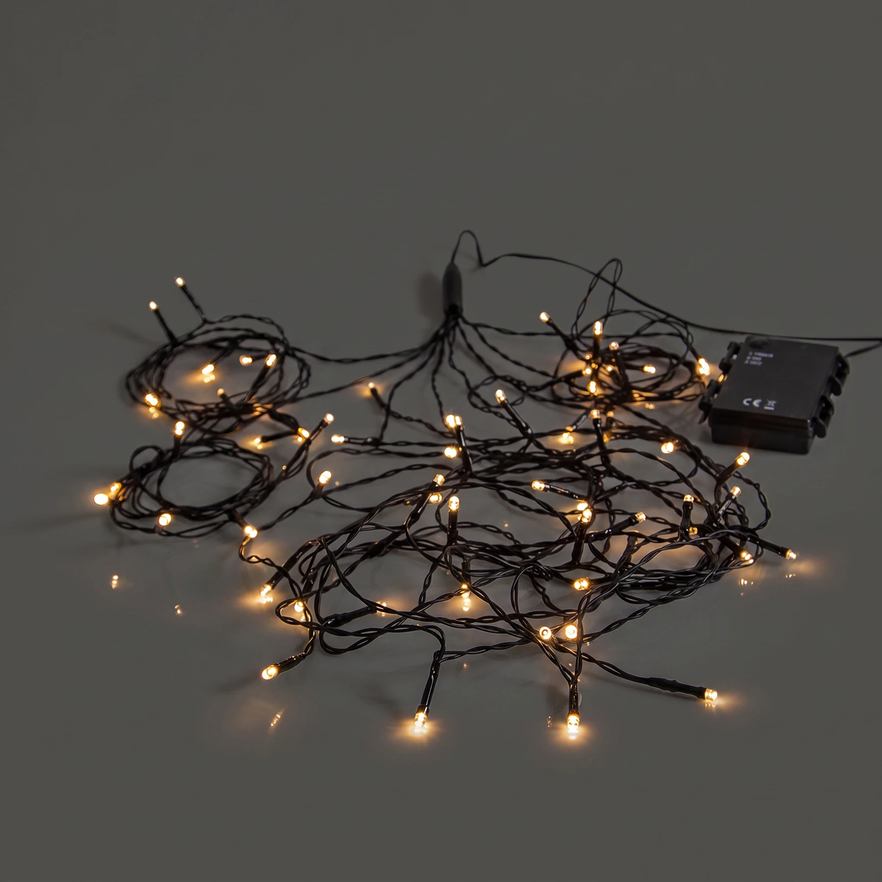 Lichterkette für außen - 2,7 m - 64 LEDs - Timer - Batteriebetrieb - Warmweiß