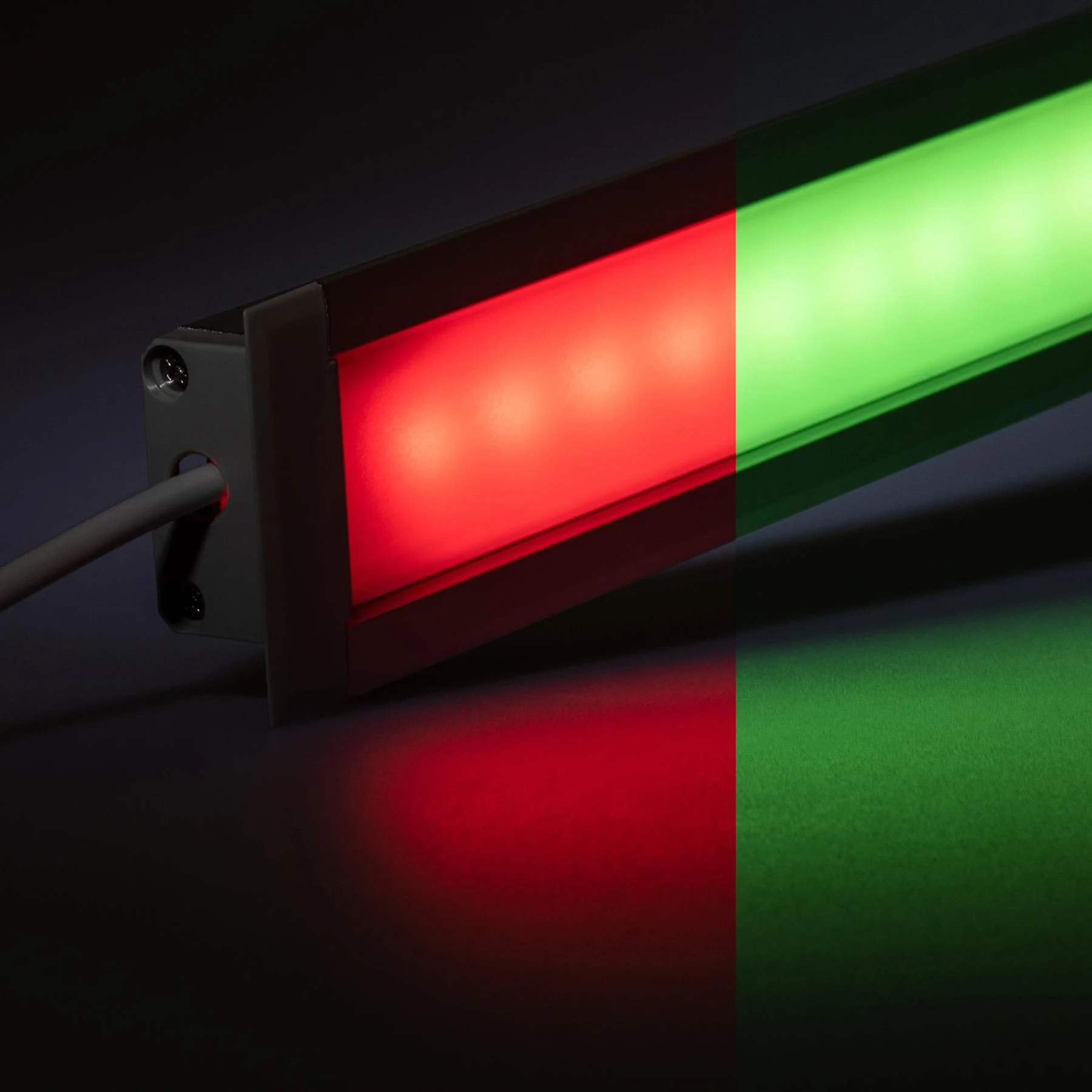 12V  Aluminium Einbau LED Leiste – RGB – diffuse Abdeckung