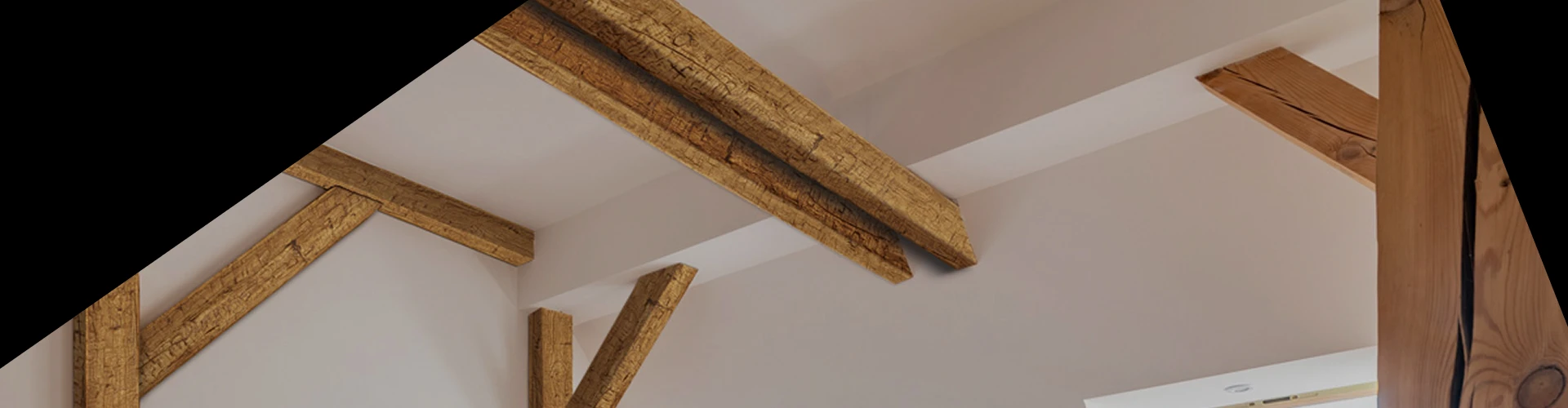Header-Deckenbalken-DESK