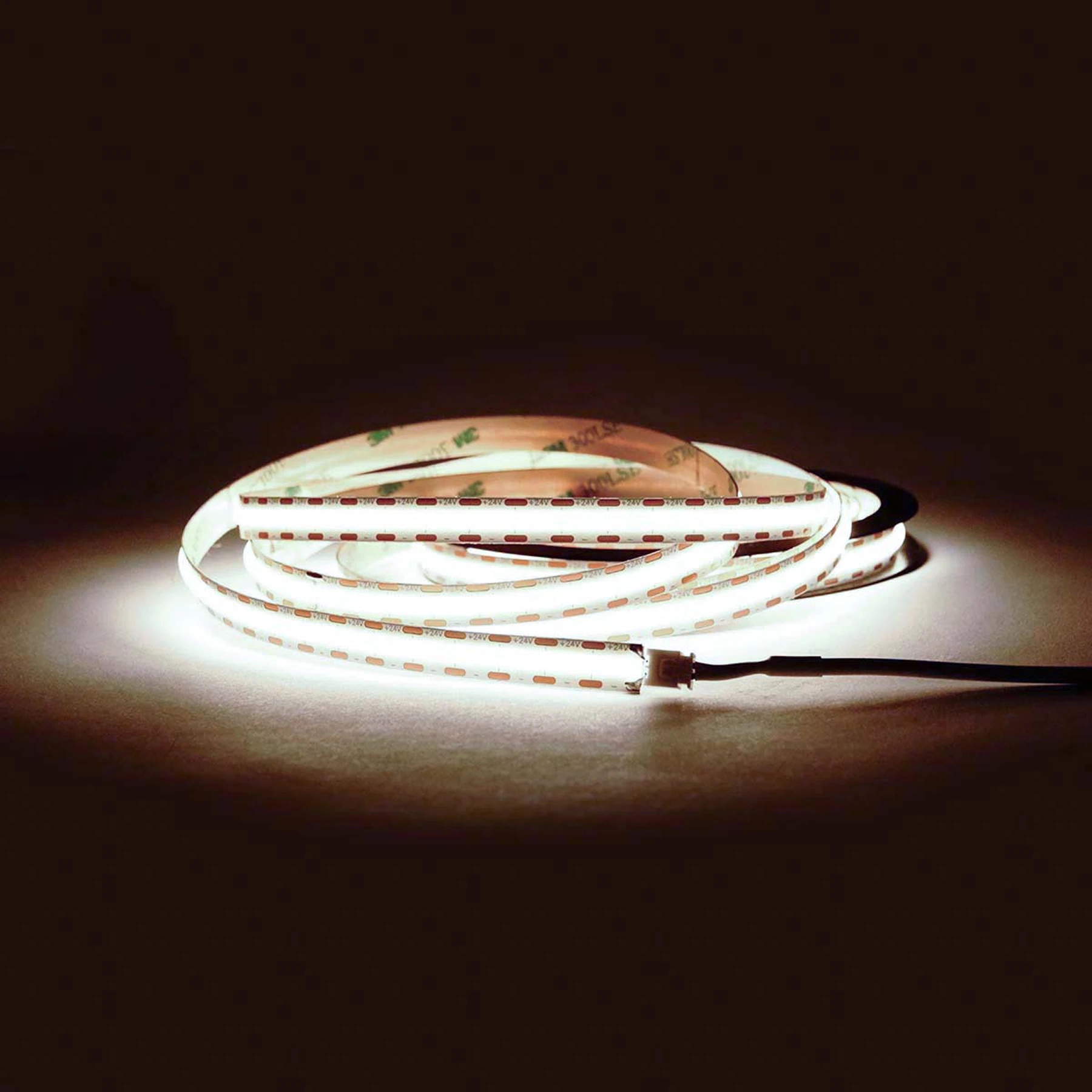 24V COB LED Streifen - neutralweiß  - alle 1cm teilbar - 10mm breit - 36cm - 216 LED Chips - 4,3 Watt - 353 Lumen - mit 2 Steckerbuchsen - kein Löten - kein Anschlußkabel zum Netzteil