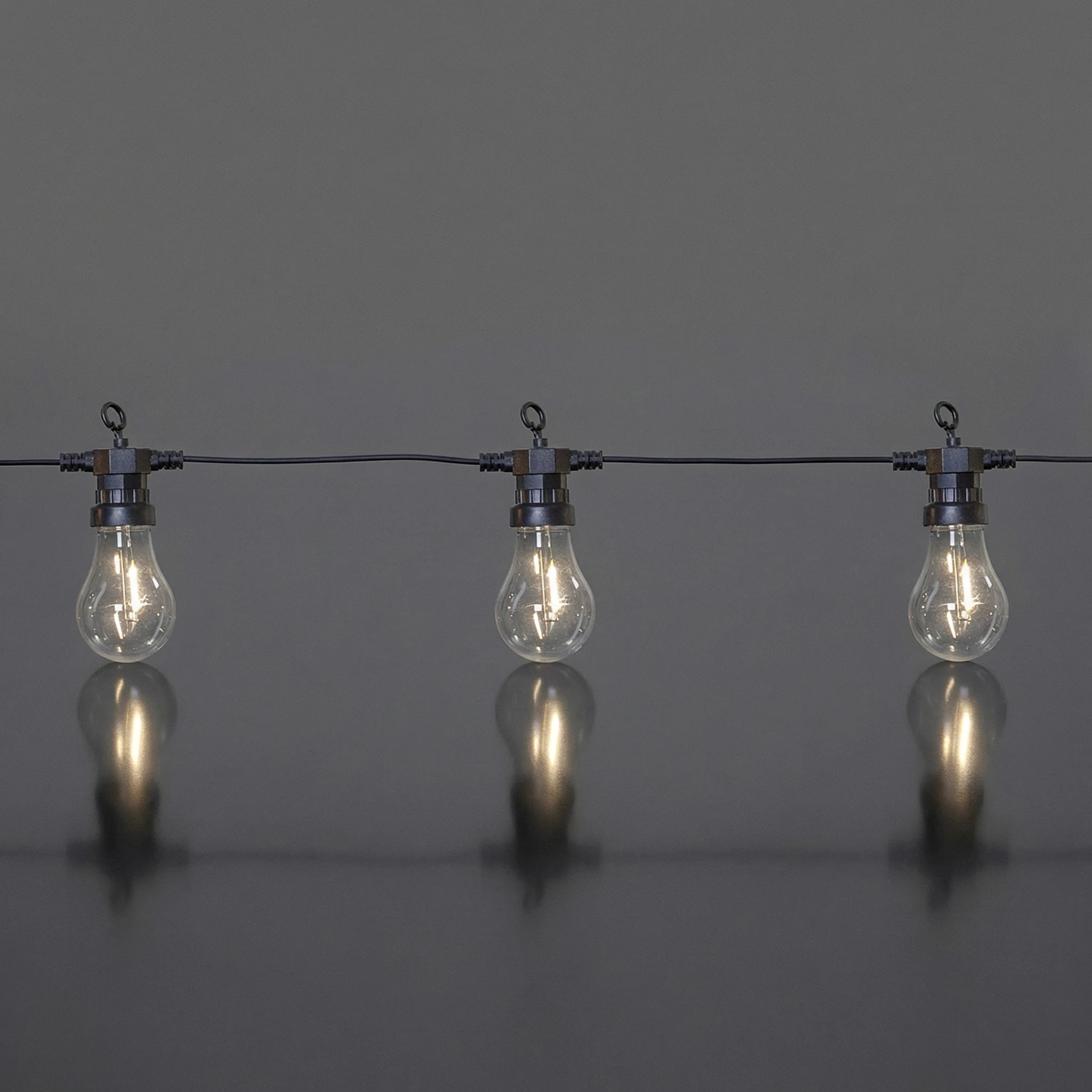 Circus Filament - Lichterkette für außen - 4,05 m - 10 LEDs - Netzbetrieb - Warmweiß
