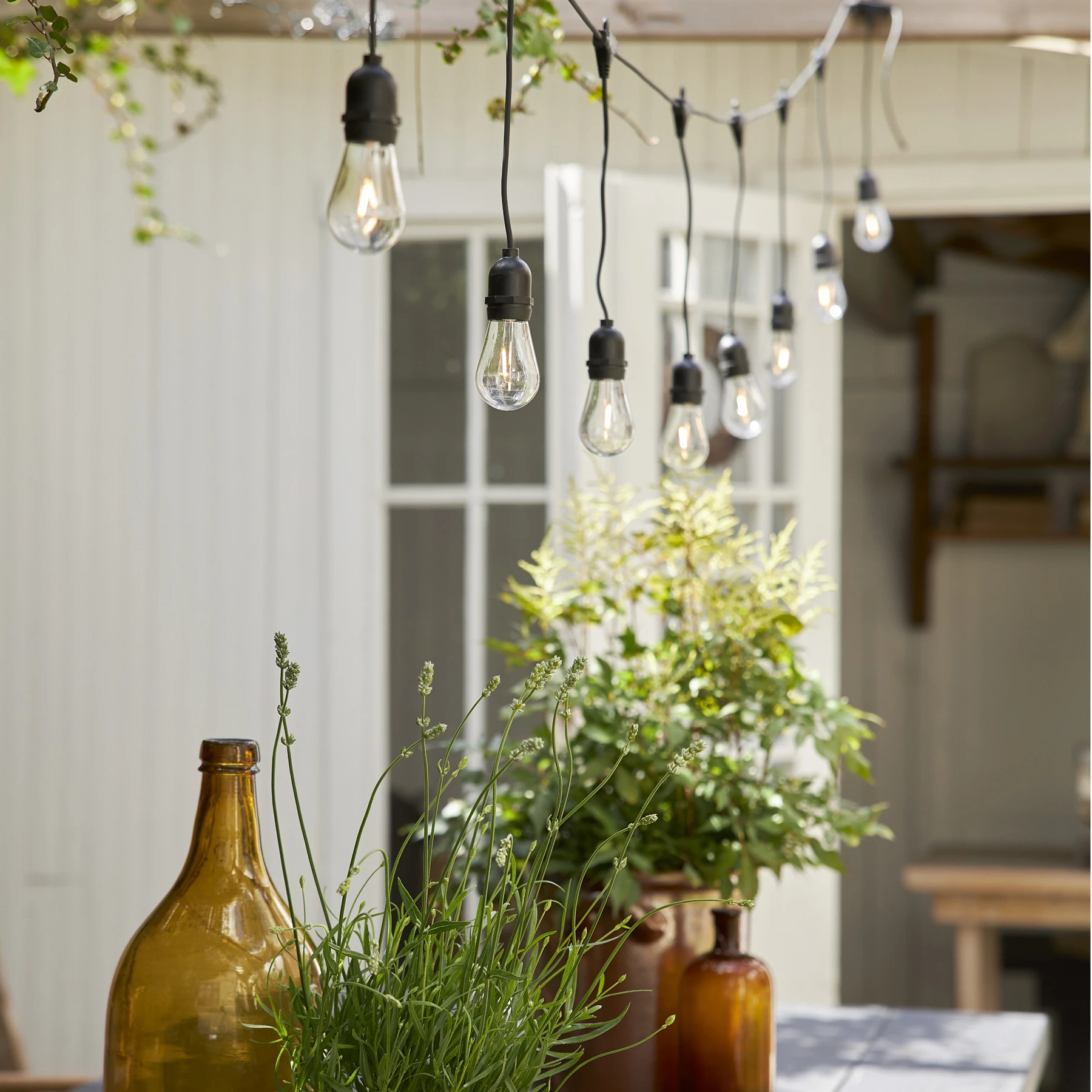 String Light - Lichterkette für außen - 3,6 m - 10 LEDs - Netzbetrieb - Warmweiß