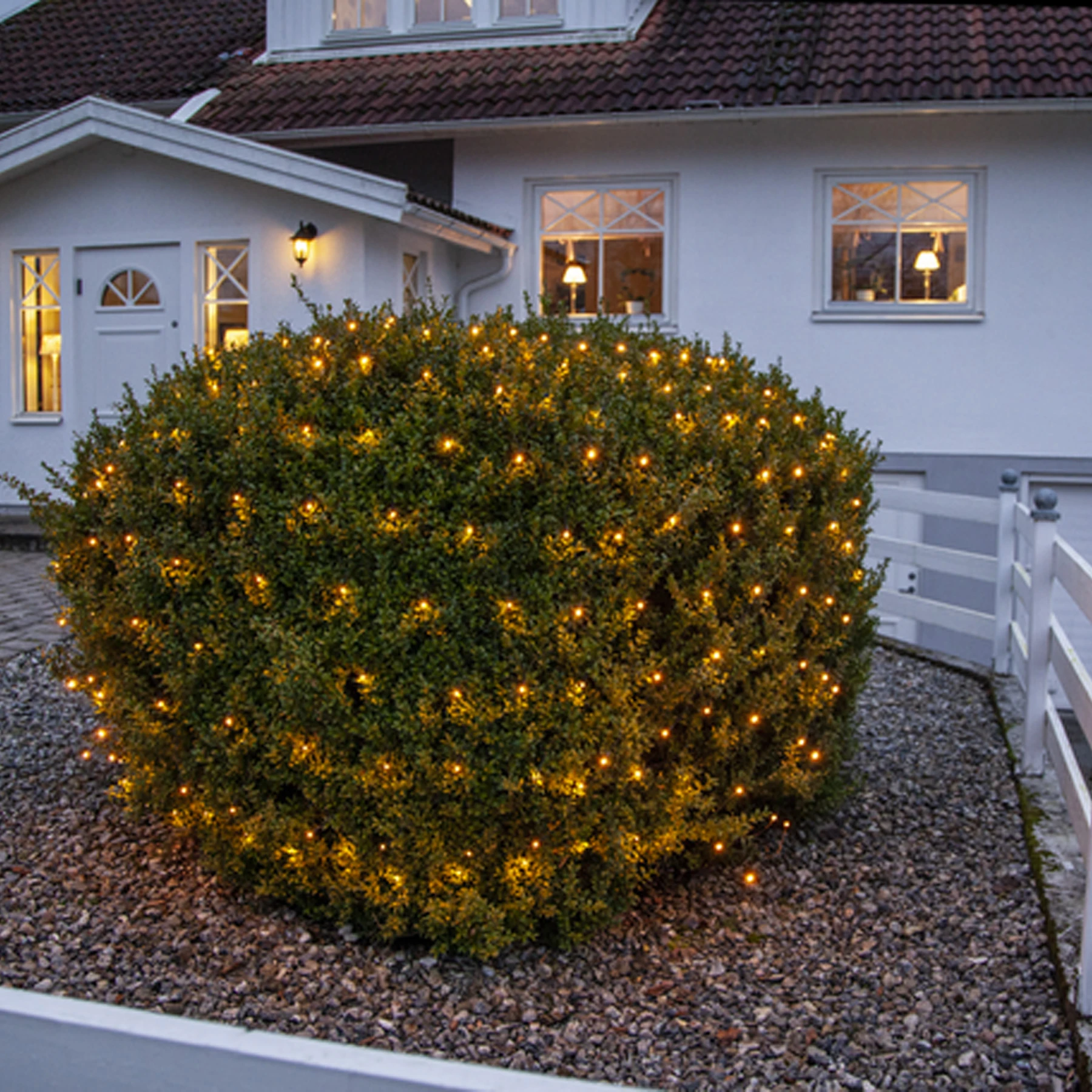 Golden Warm White - Lichternetz für außen - 2 m - 160 LEDs - Netzbetrieb - Warmweiß