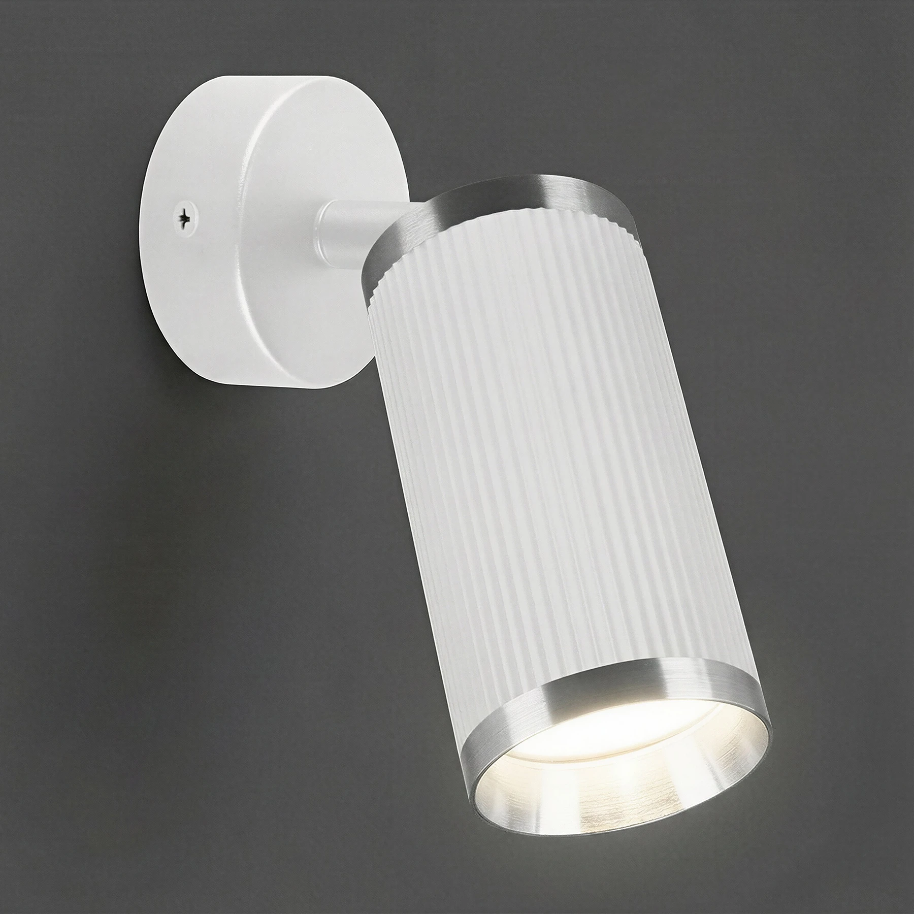 FRIDA SPT 1 - Decken Spotleuchte in weiß/chrom - Lichtfarbe: individuell wählbar