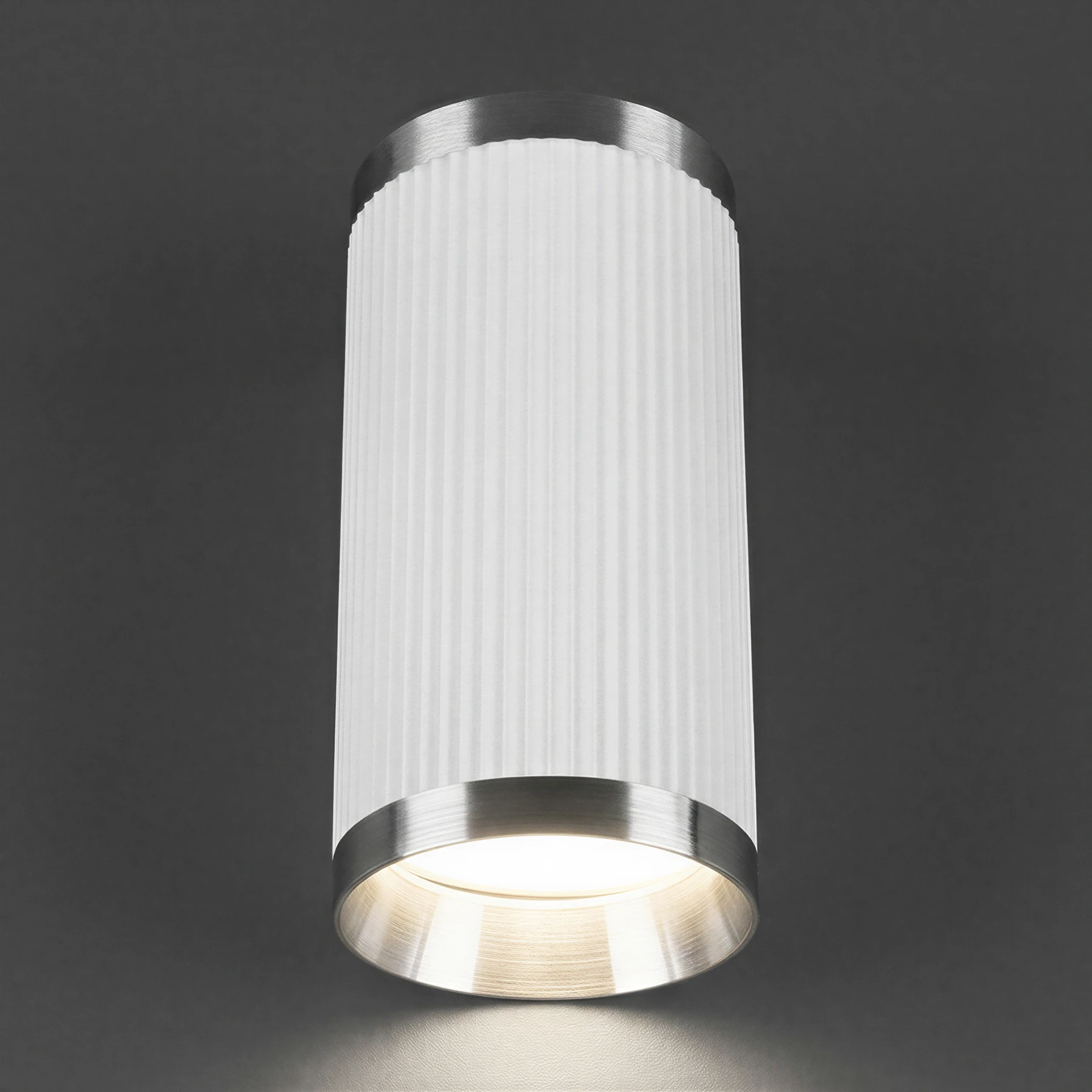 FRIDA DWL - Aufbau Deckenspot in weiß/chrom - Lichtfarbe: individuell wählbar