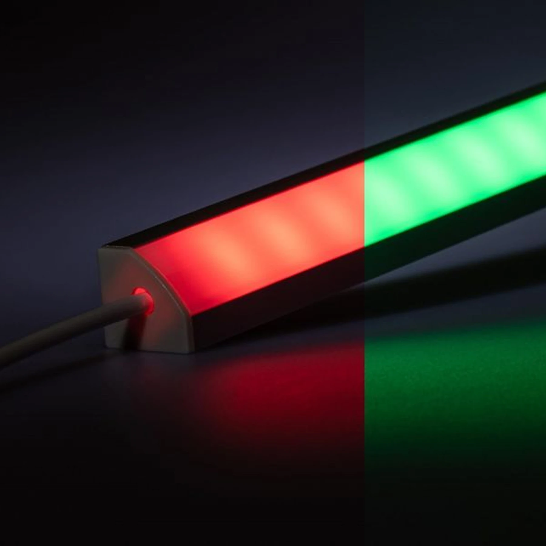 12V  Aluminium LED Eckleiste – RGB – diffuse Abdeckung