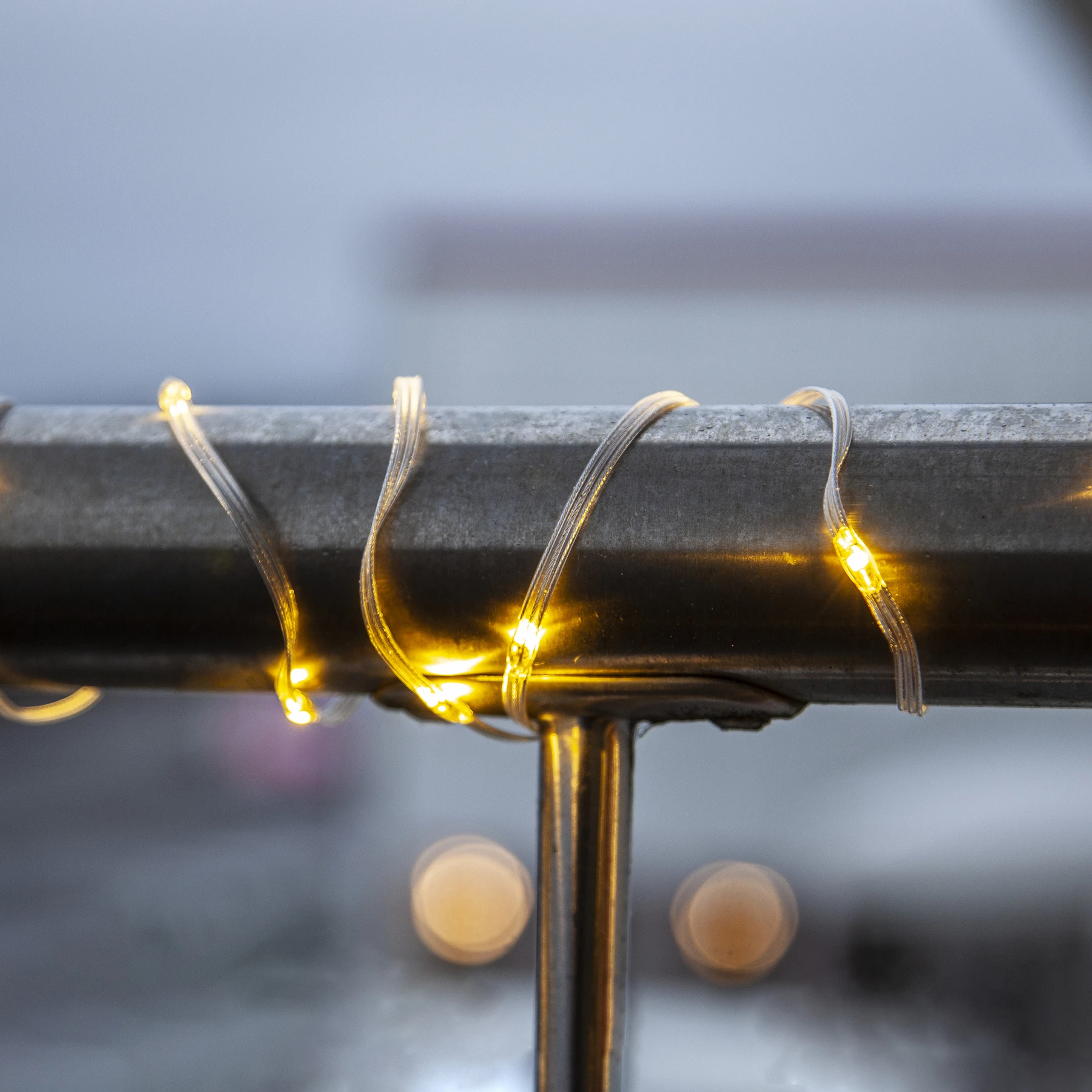 Dew Drop Micro - Lichterkette für außen - 36 m - 480 LEDs - Netzbetrieb - Warmweiß