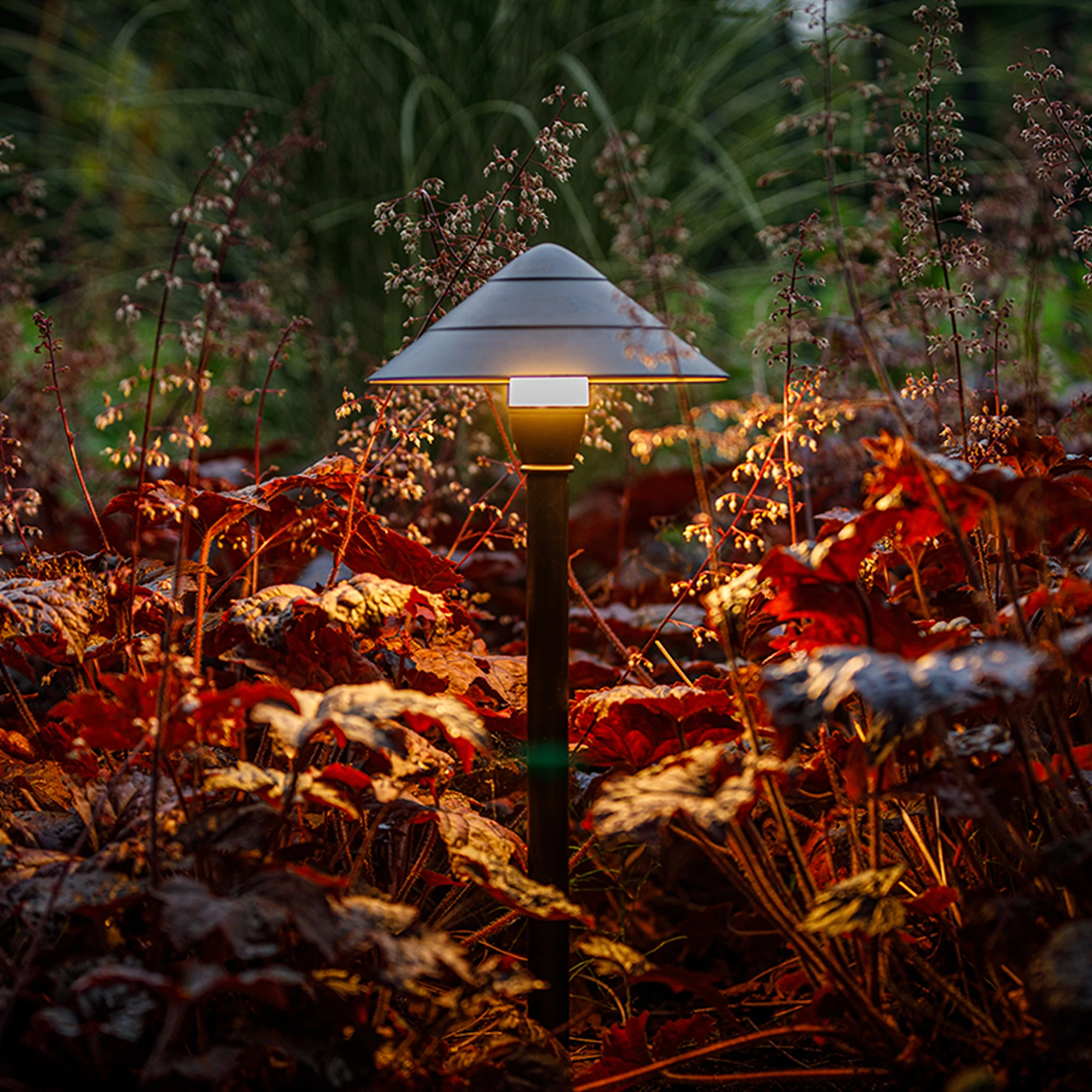12V Wegeleuchte - 2W - Lichtfarbe: warmweiß - IP44