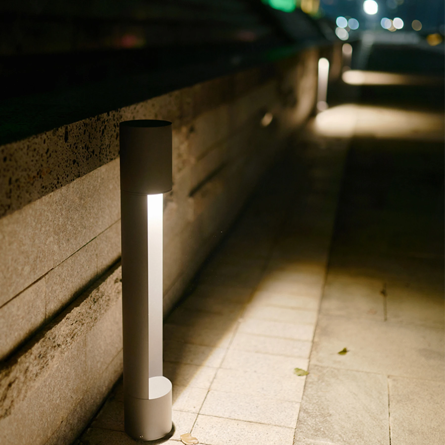 230V Wegeleuchte - 7 W - Ø9 x 60 cm - Lichtfarbe: warmweiß - IP65