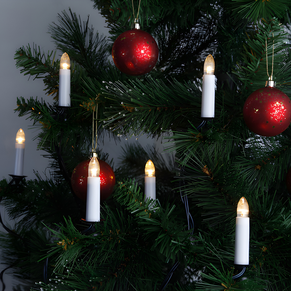 Svea - Baumlichterkette für innen - 10,5 m - 16 LEDs - Netzbetrieb - Warmweiß
