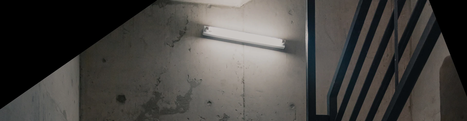 Header-Feuchtraumbeleuchtung-DESK