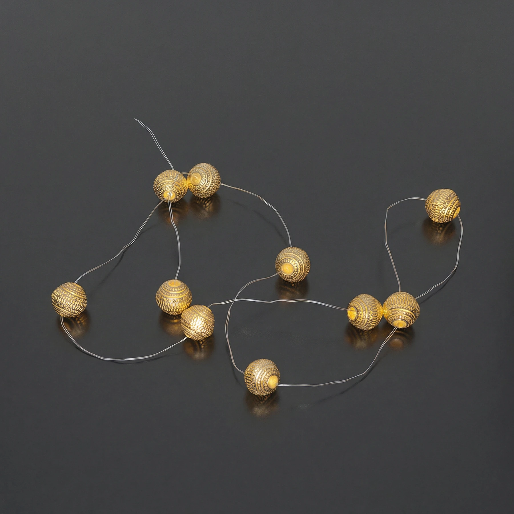 Oriental - Deko Lichterkette für innen - 0,9 m - 10 LEDs - Timer - Batteriebetrieb - Warmweiß