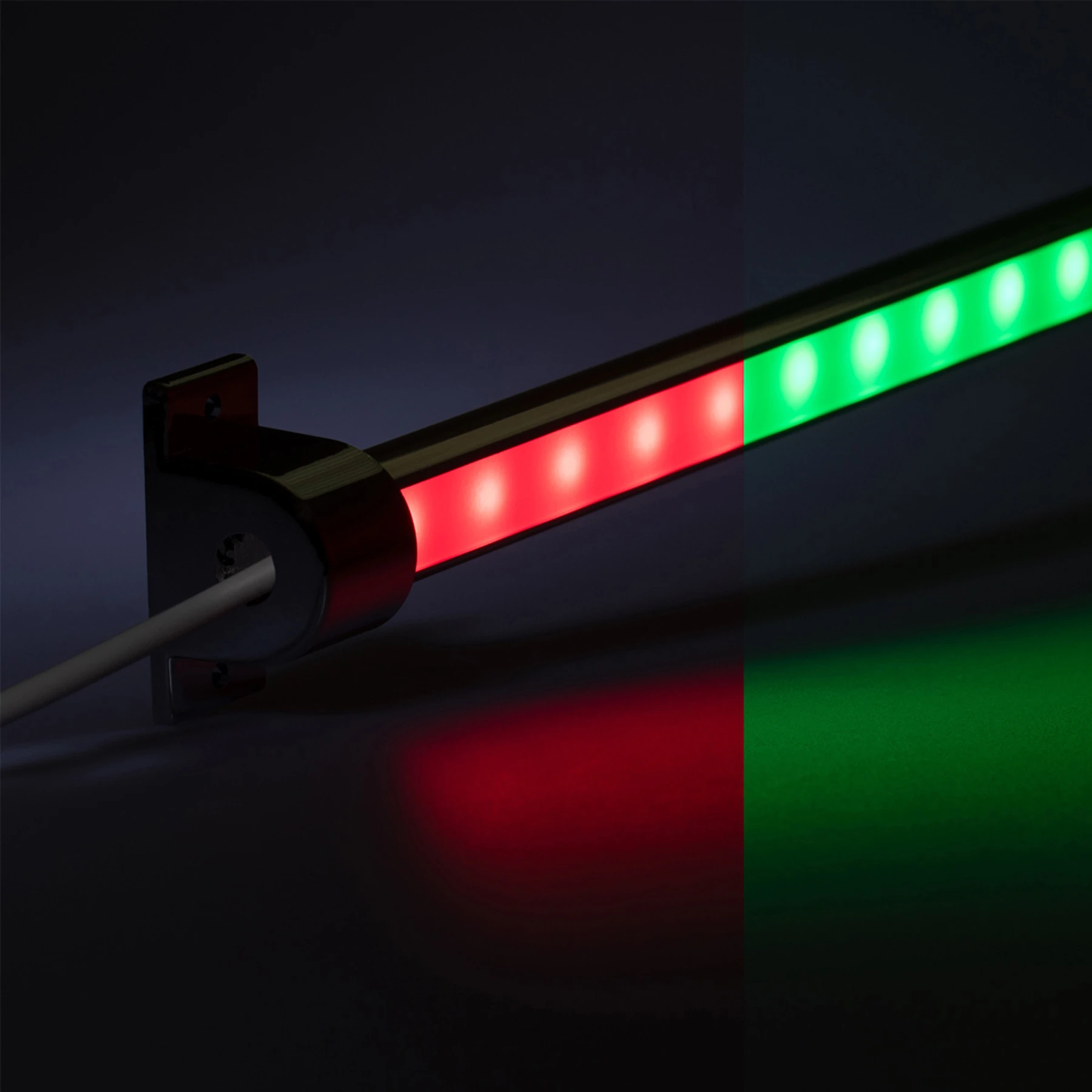 wasserfestes 24V LED Leisten Set mit Fernbedienung und Netzteil, 50cm Länge, Lichtfarbe RGB, IP65