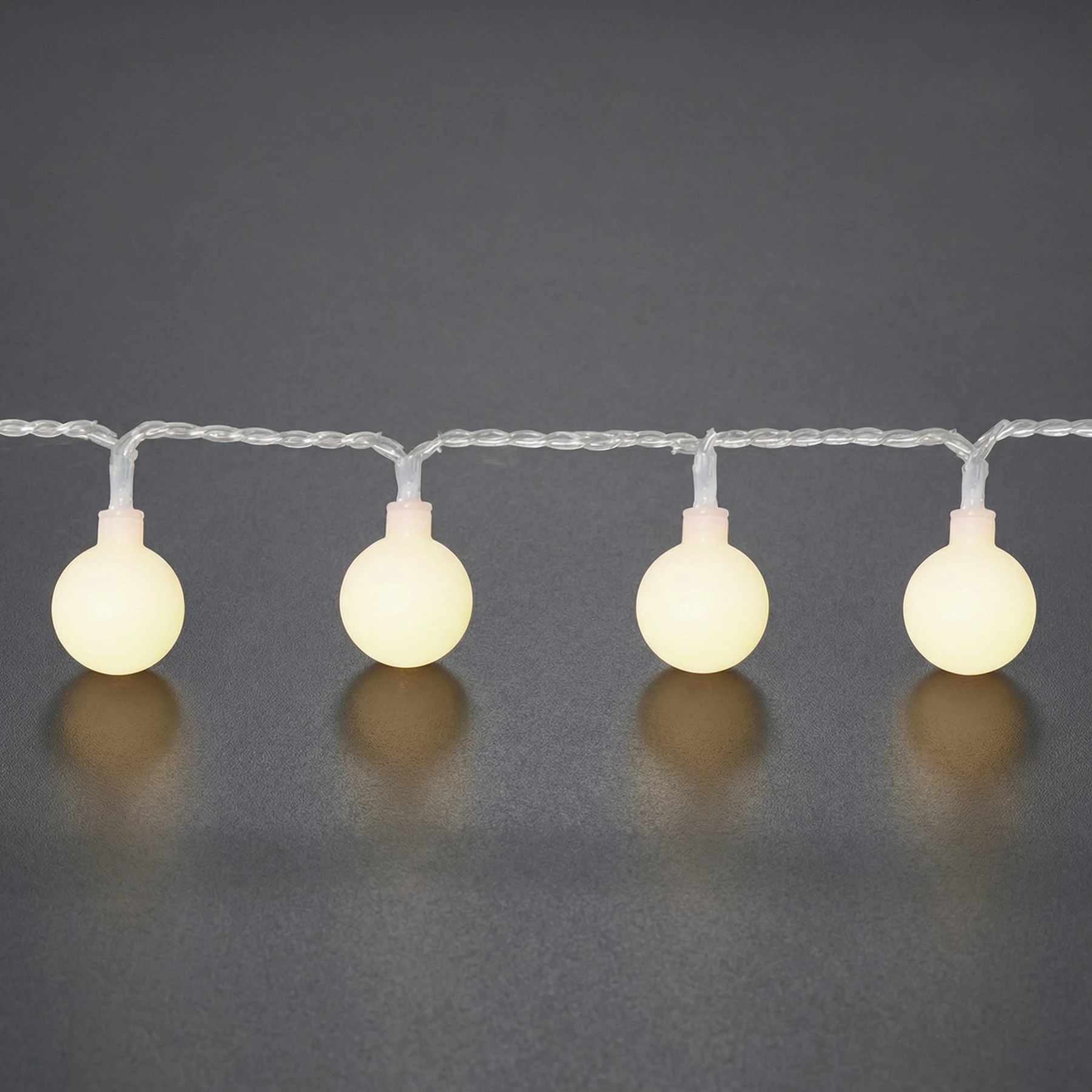 Berry - Deko Lichterkette für außen - 7,35 m - 50 LEDs - Netzbetrieb - Warmweiß
