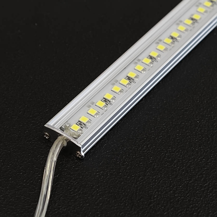 12V wasserfeste Aluminium LED Leiste – warmweiß – 100cm– transparente Abdeckung  – IP65 - 20cm Eingangskabel mit DC-Rundbuchse 2polig - nur Eingangskabel (Ausgangskabel wird entfernt)