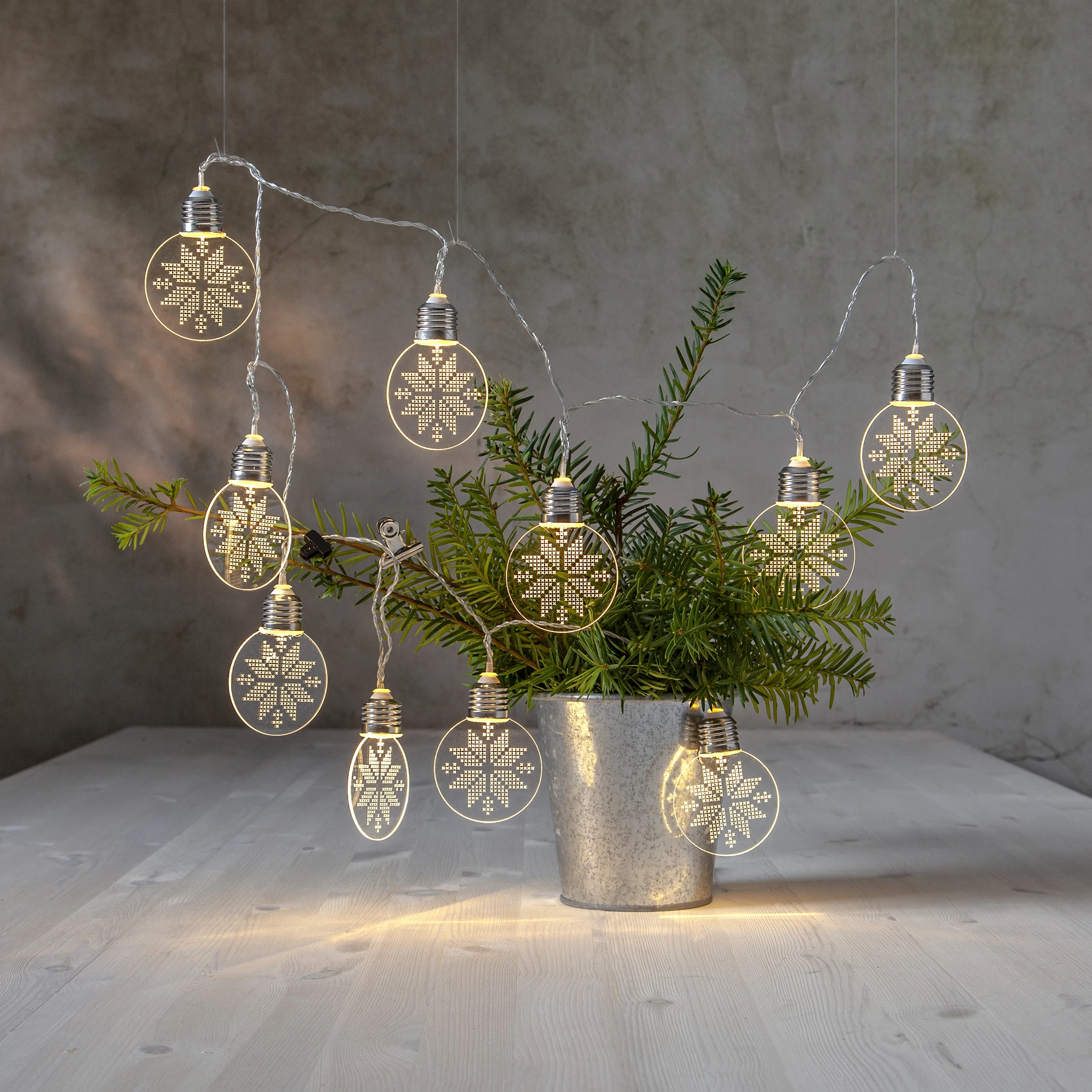 Ornament - Deko Lichterkette für innen - 1,8 m - 10 LEDs - Timer - Batteriebetrieb - Warmweiß