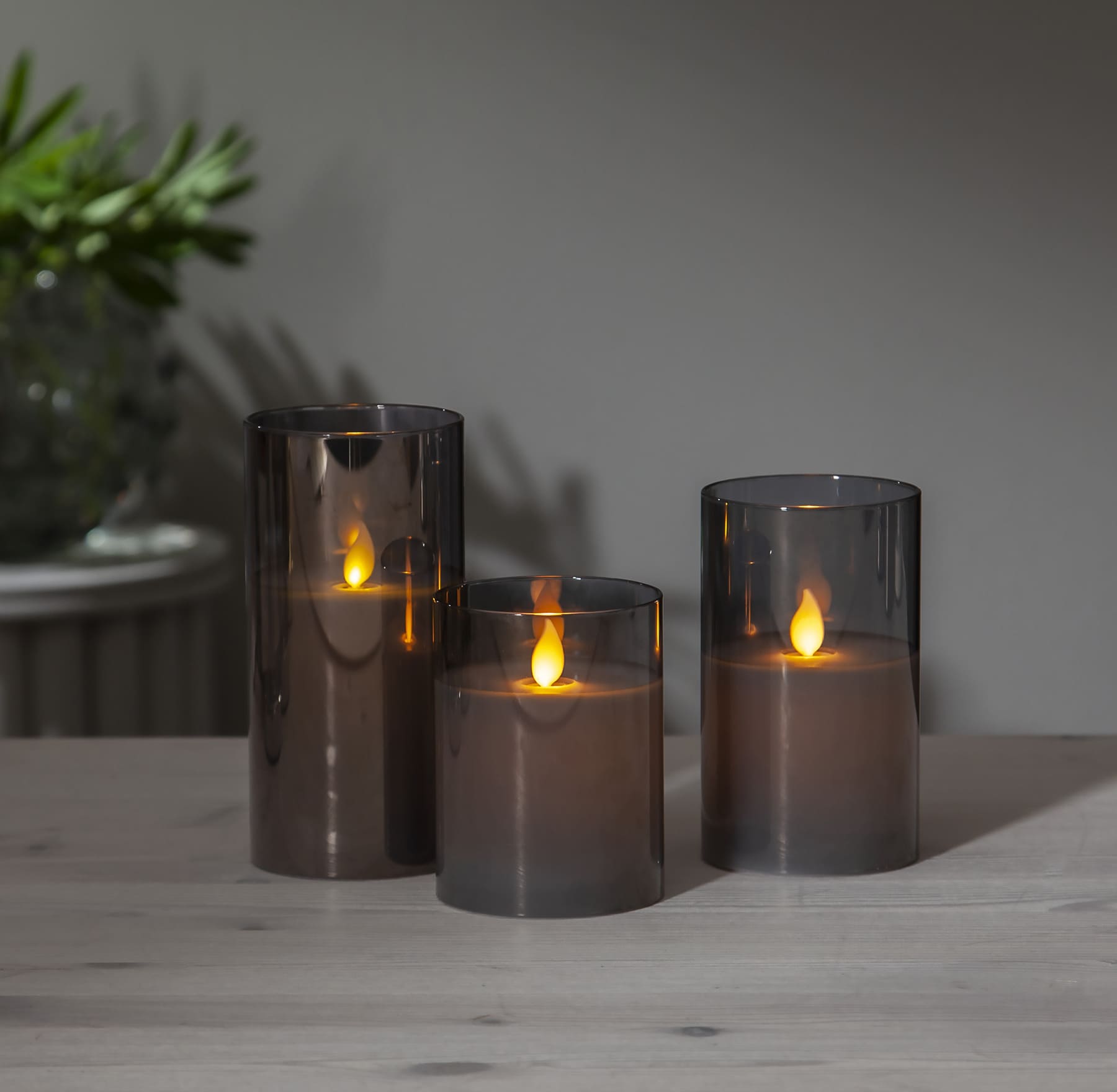 Twinkle - Kerze für innen - Rauchglas - Höhe: 12,5 cm - Batteriebetrieb - Timer - sanft flackernd