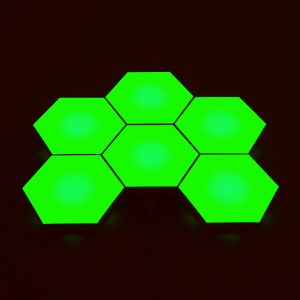 Hexagon LED Wand Panel Set - 6er Set - Tuya App, Sprachsteuerung über Alexa und Google Home