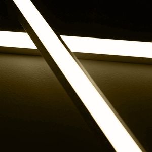 24V Aluminium LED Eckleiste – tageslichtweiß – diffuse Abdeckung 24V Aluminium LED Eckleiste – tageslichtweiß – diffuse Abdeckung