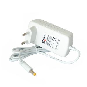 24V DC - Steckernetzteil stabilisiert - 500mA - 12 Watt - Weiß 24V DC - Steckernetzteil stabilisiert - 500mA - 12 Watt - Weiß